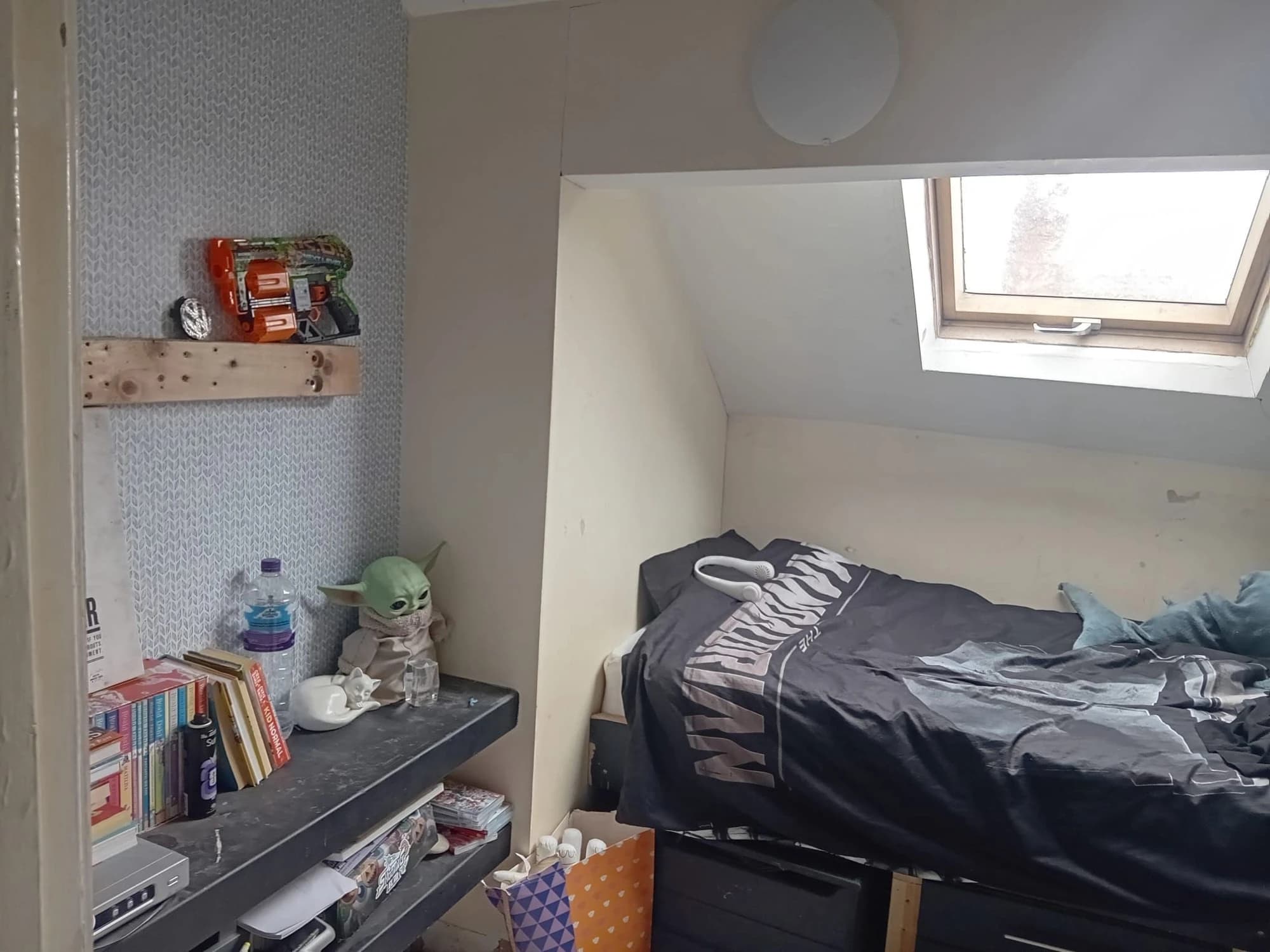 property photo 10 of 23