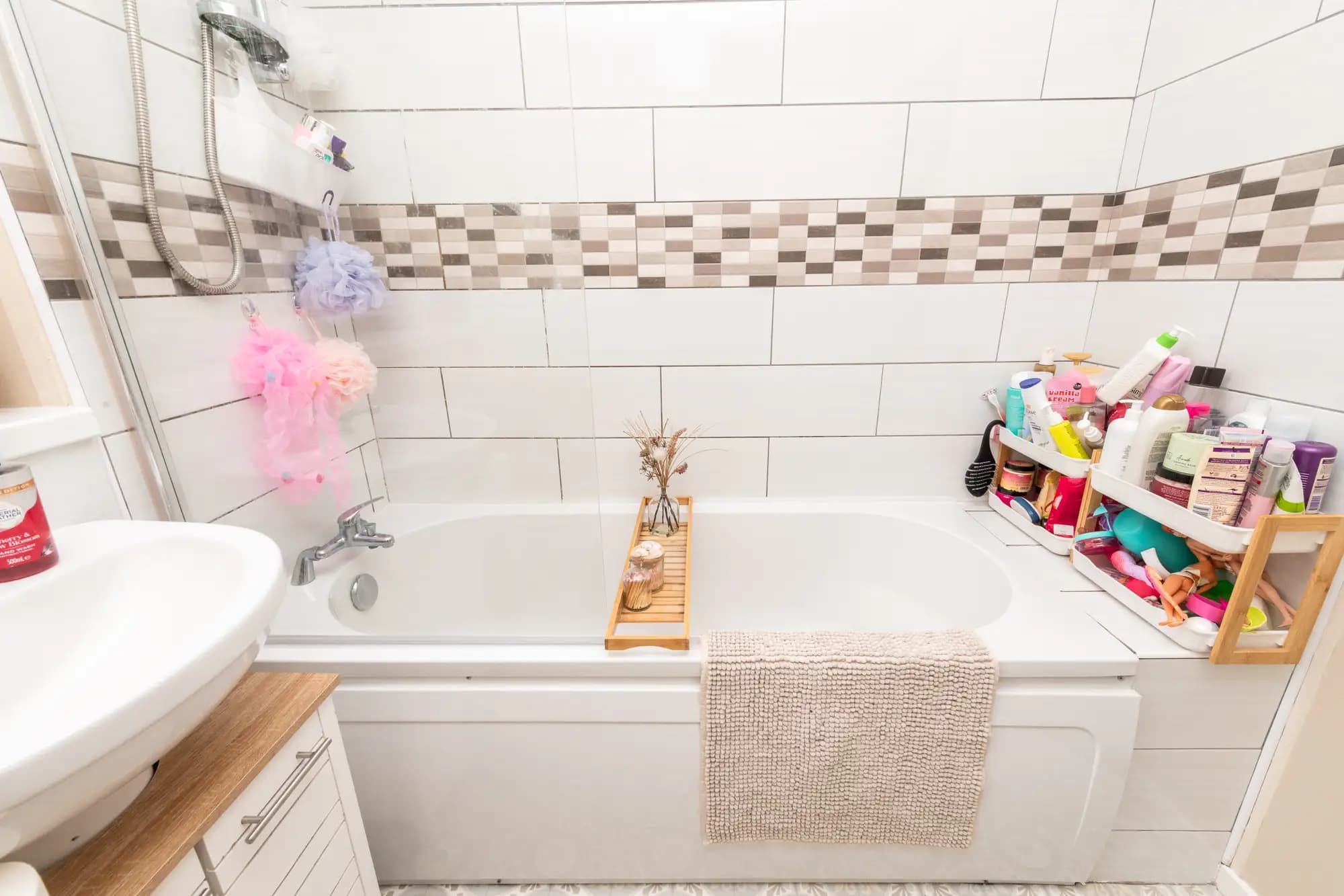 property photo 13 of 33