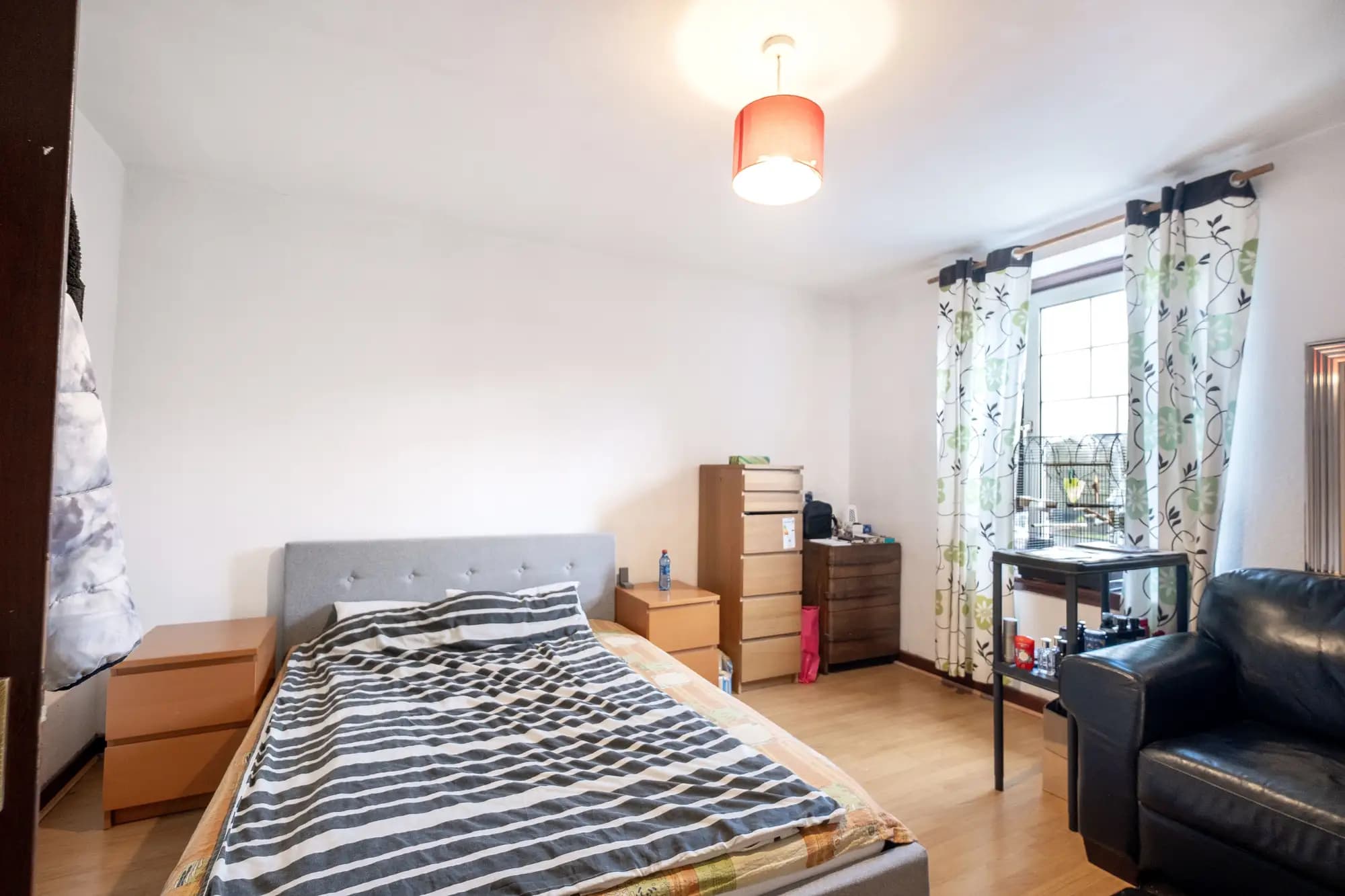 property photo 12 of 17