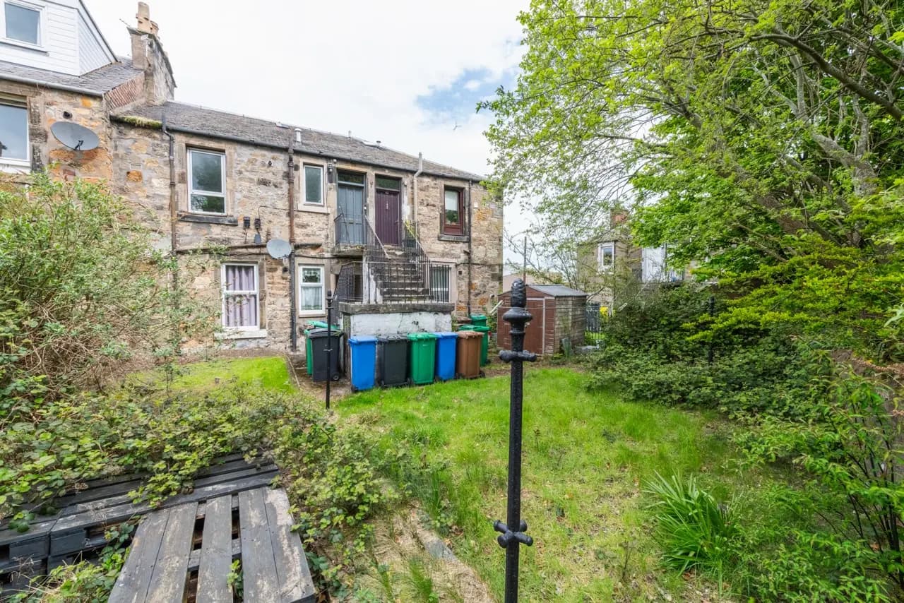 property photo 18 of 18
