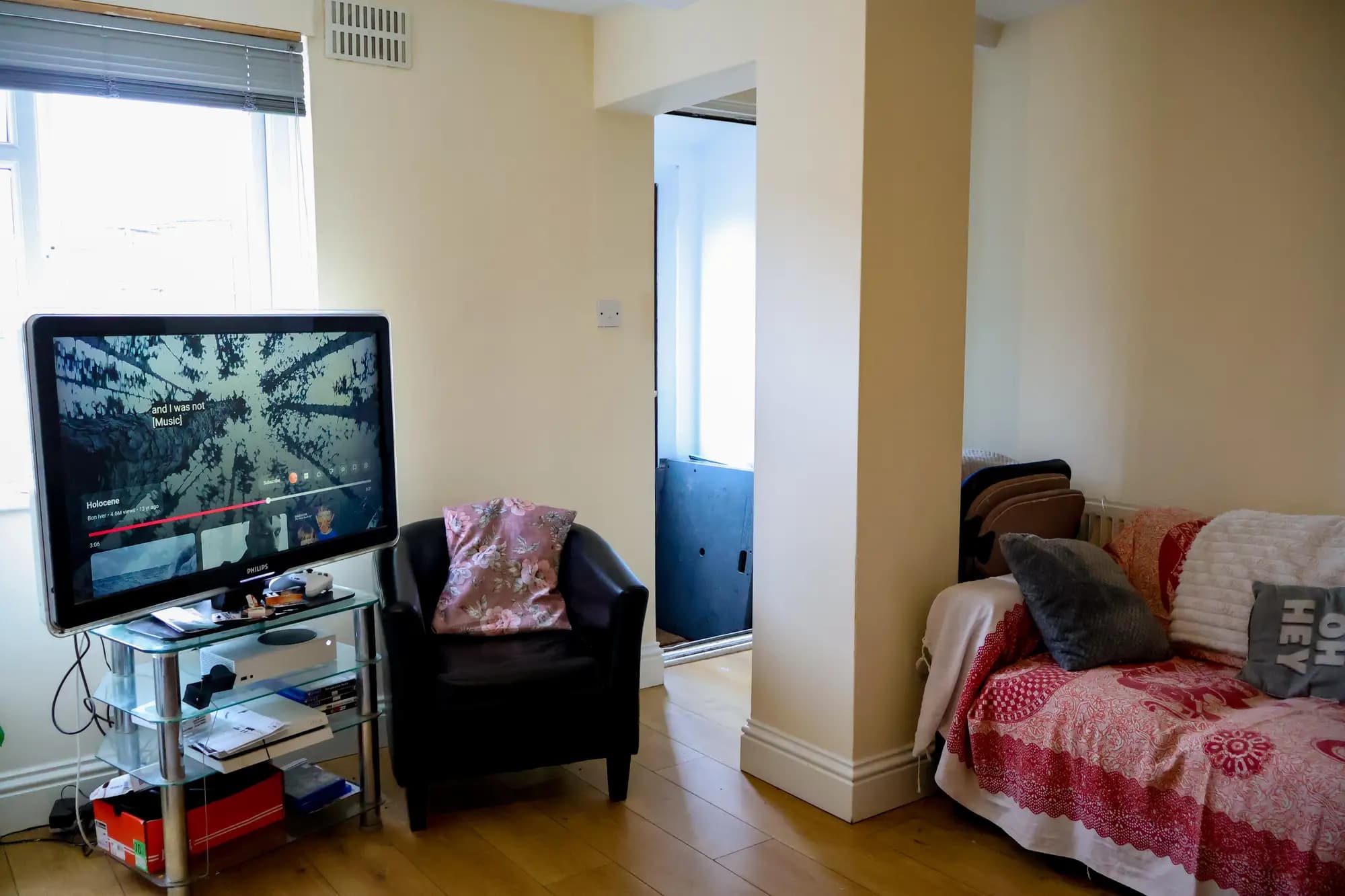 property photo 2 of 34