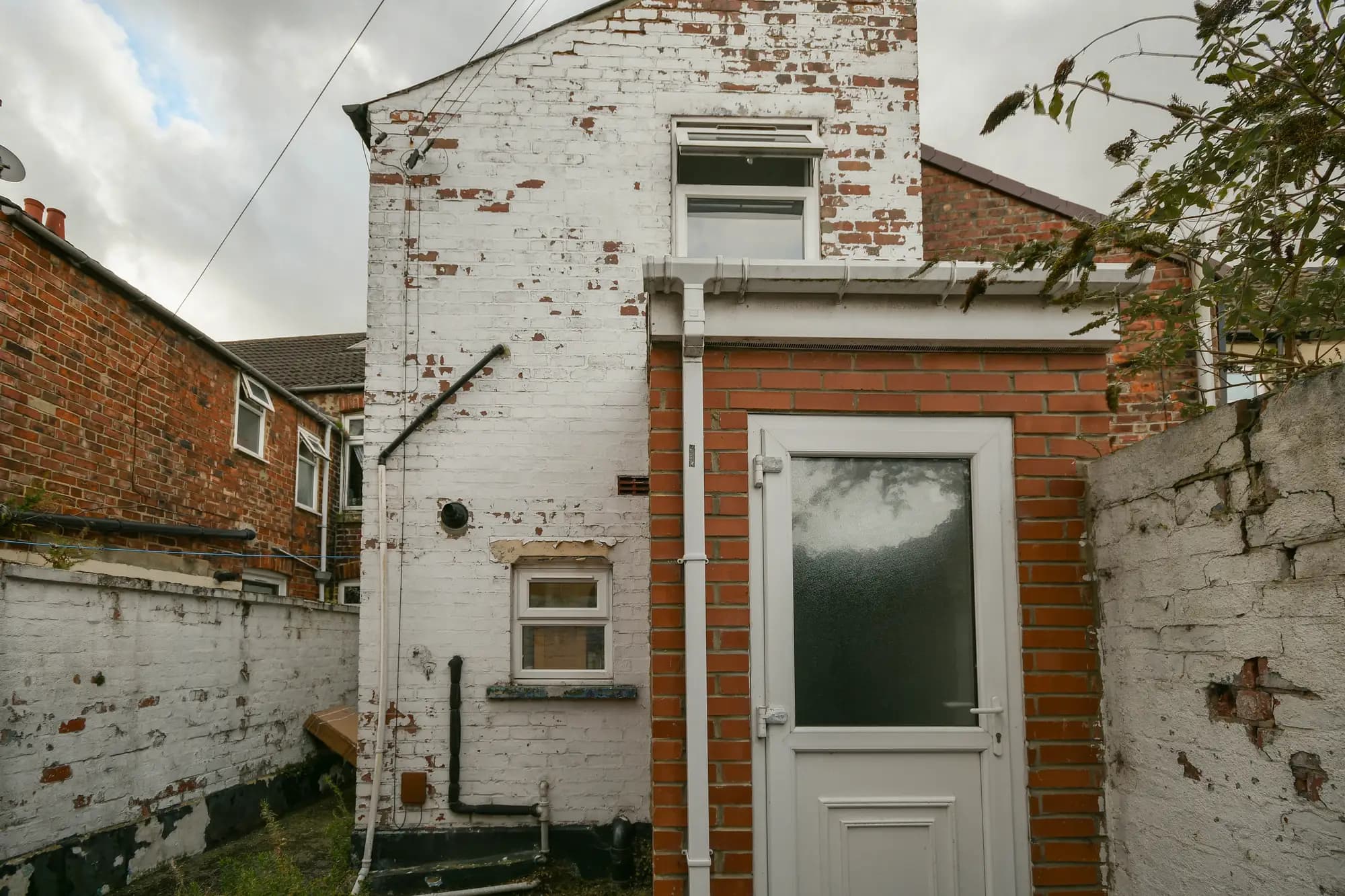 property photo 2 of 26