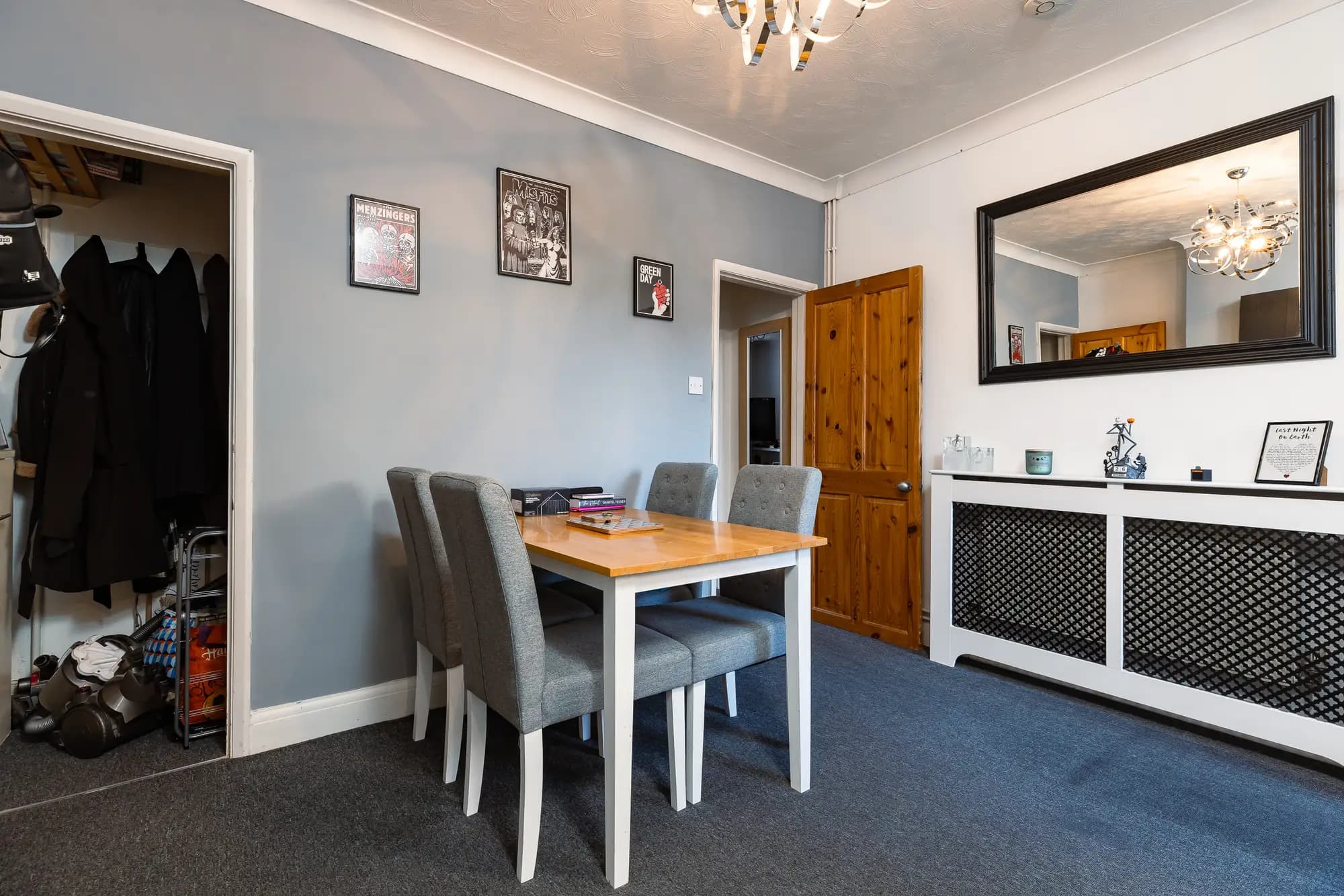 property photo 9 of 29