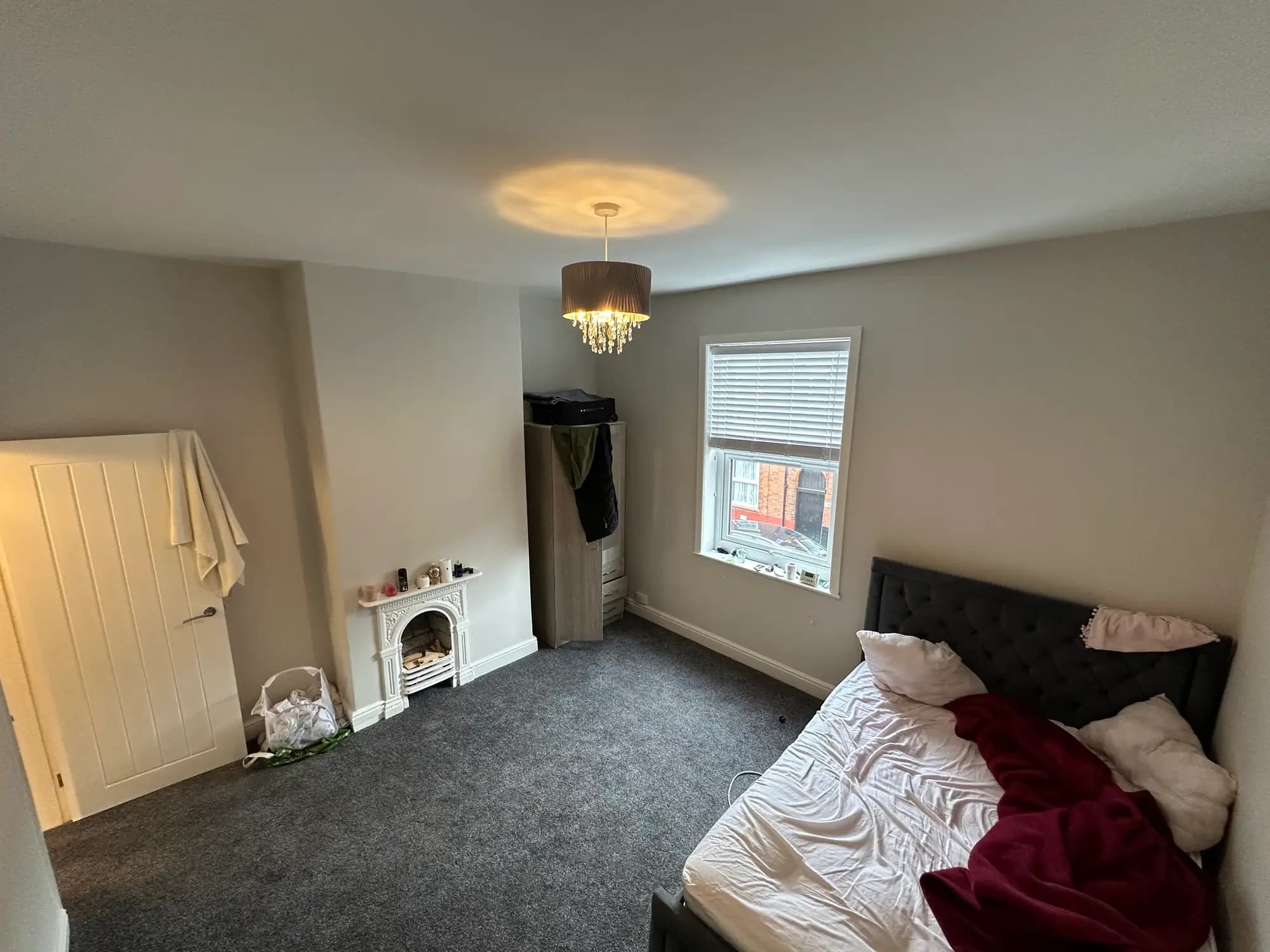 property photo 14 of 32