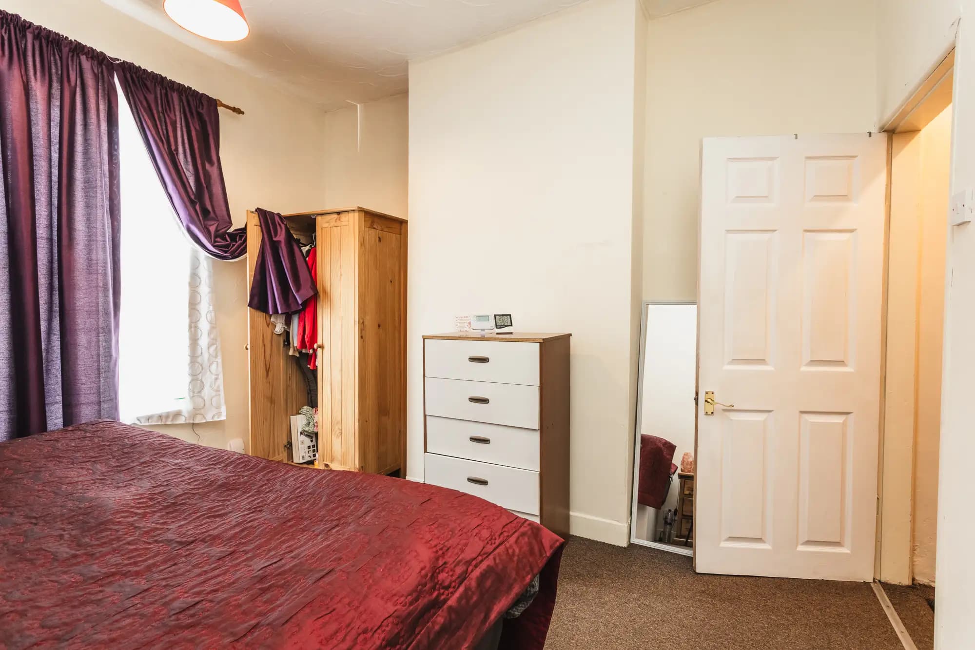 property photo 16 of 28