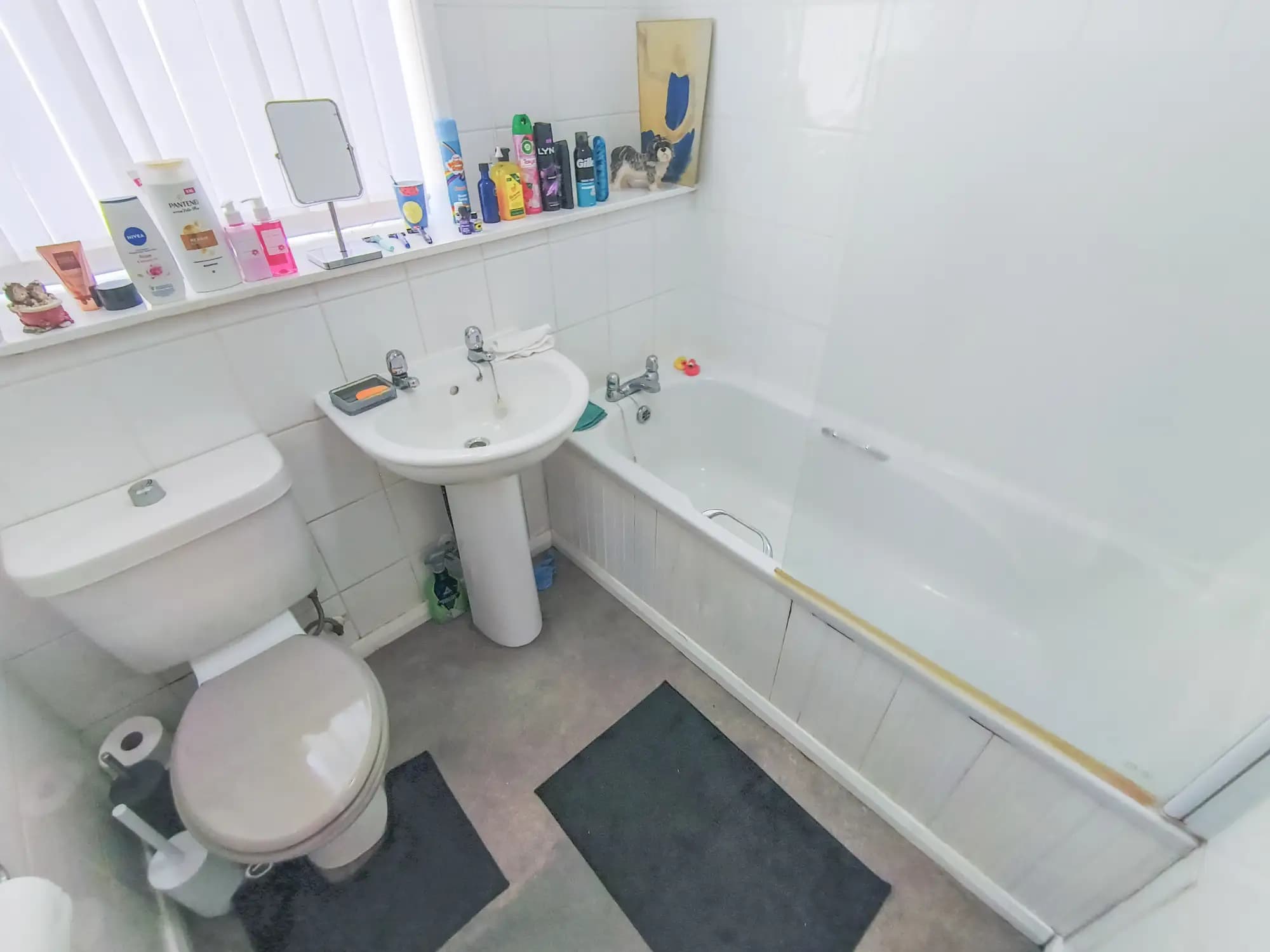 property photo 8 of 14