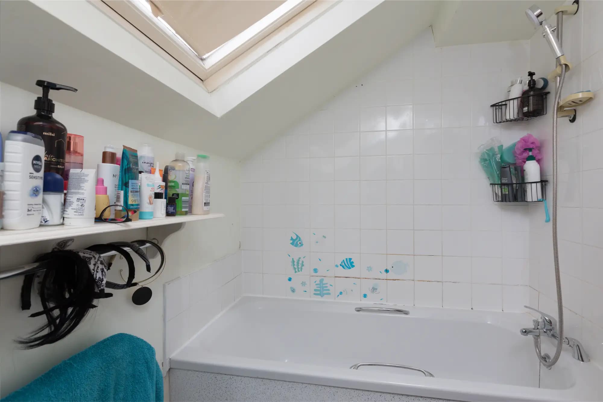 property photo 9 of 19