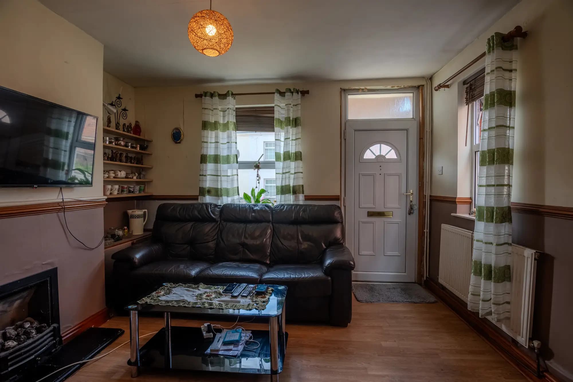 property photo 3 of 19