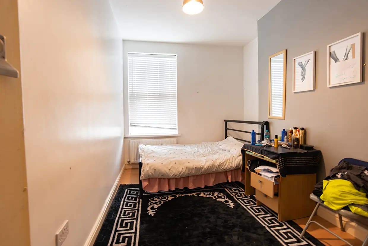 property photo 32 of 40