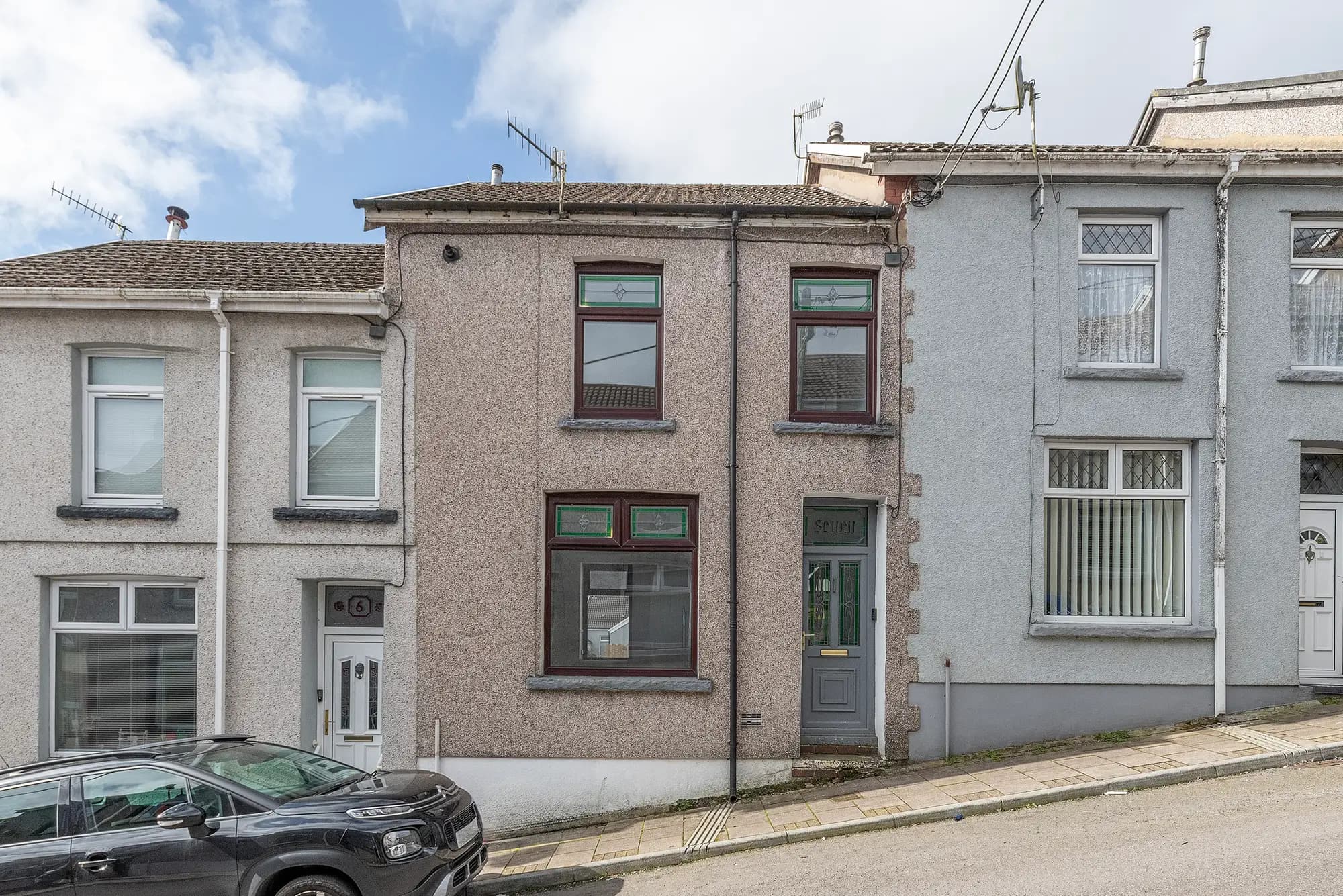 property photo 1 of 17