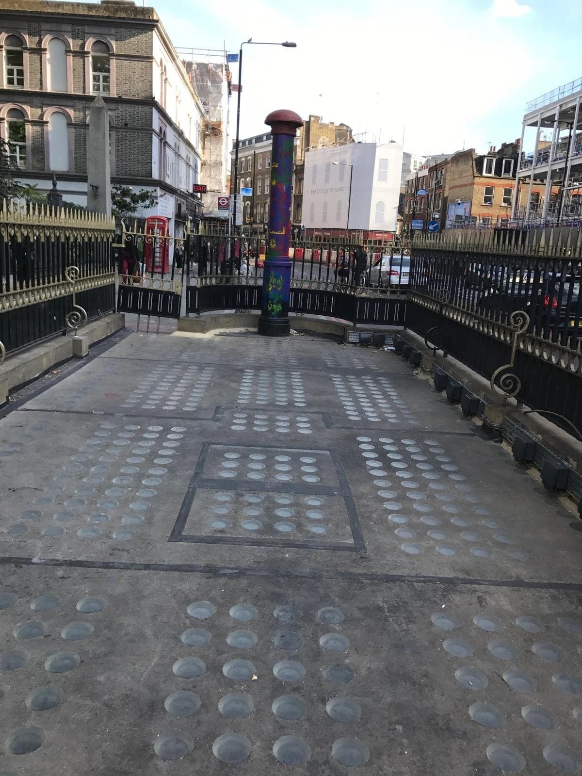 property photo 4 of 15