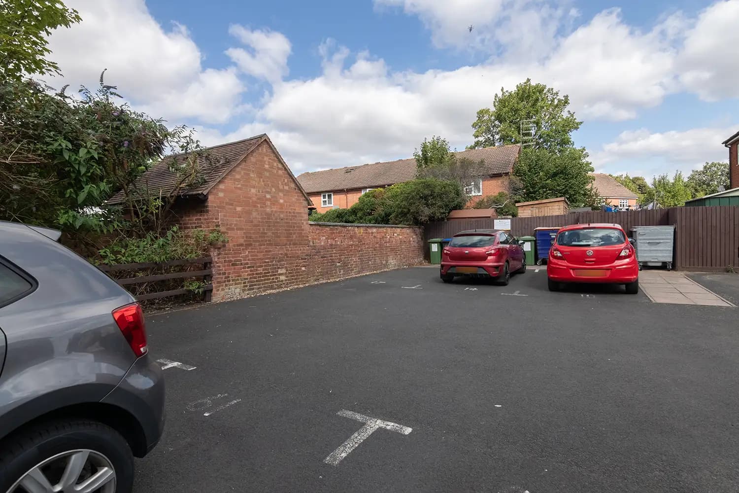 property photo 24 of 28