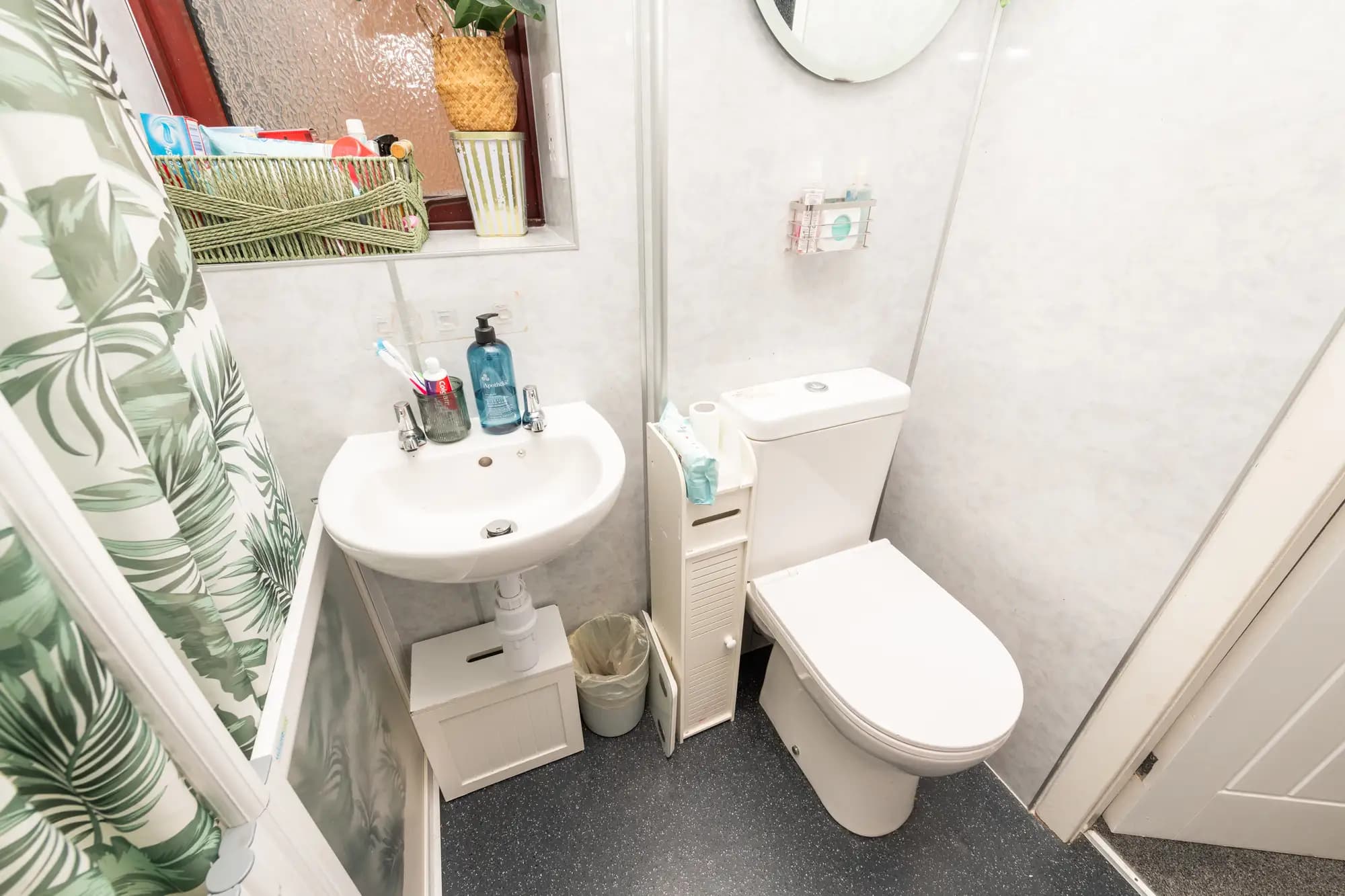 property photo 16 of 36