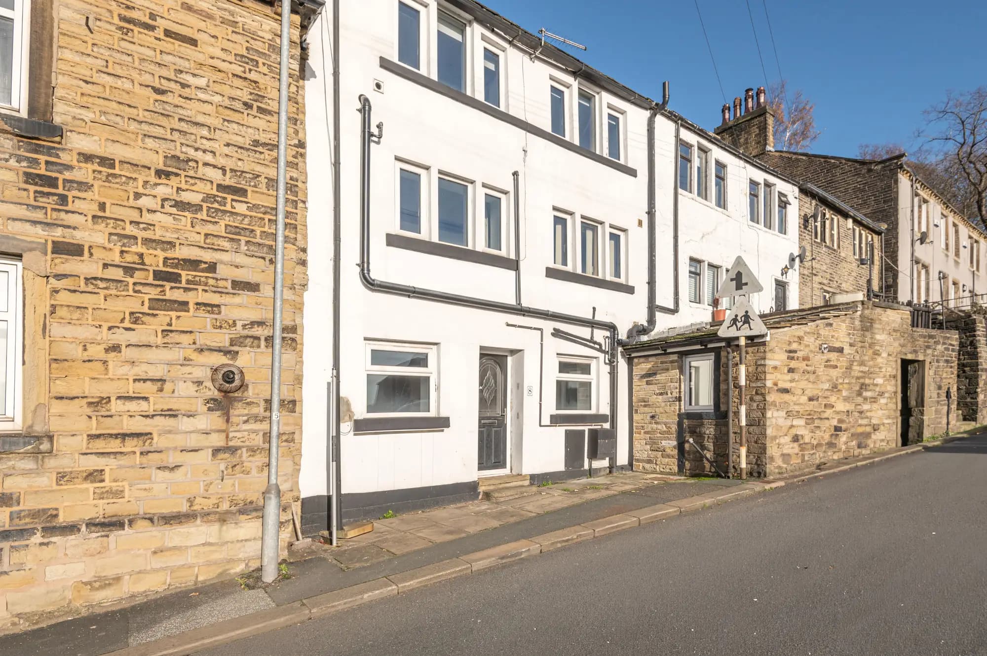 property photo 27 of 28