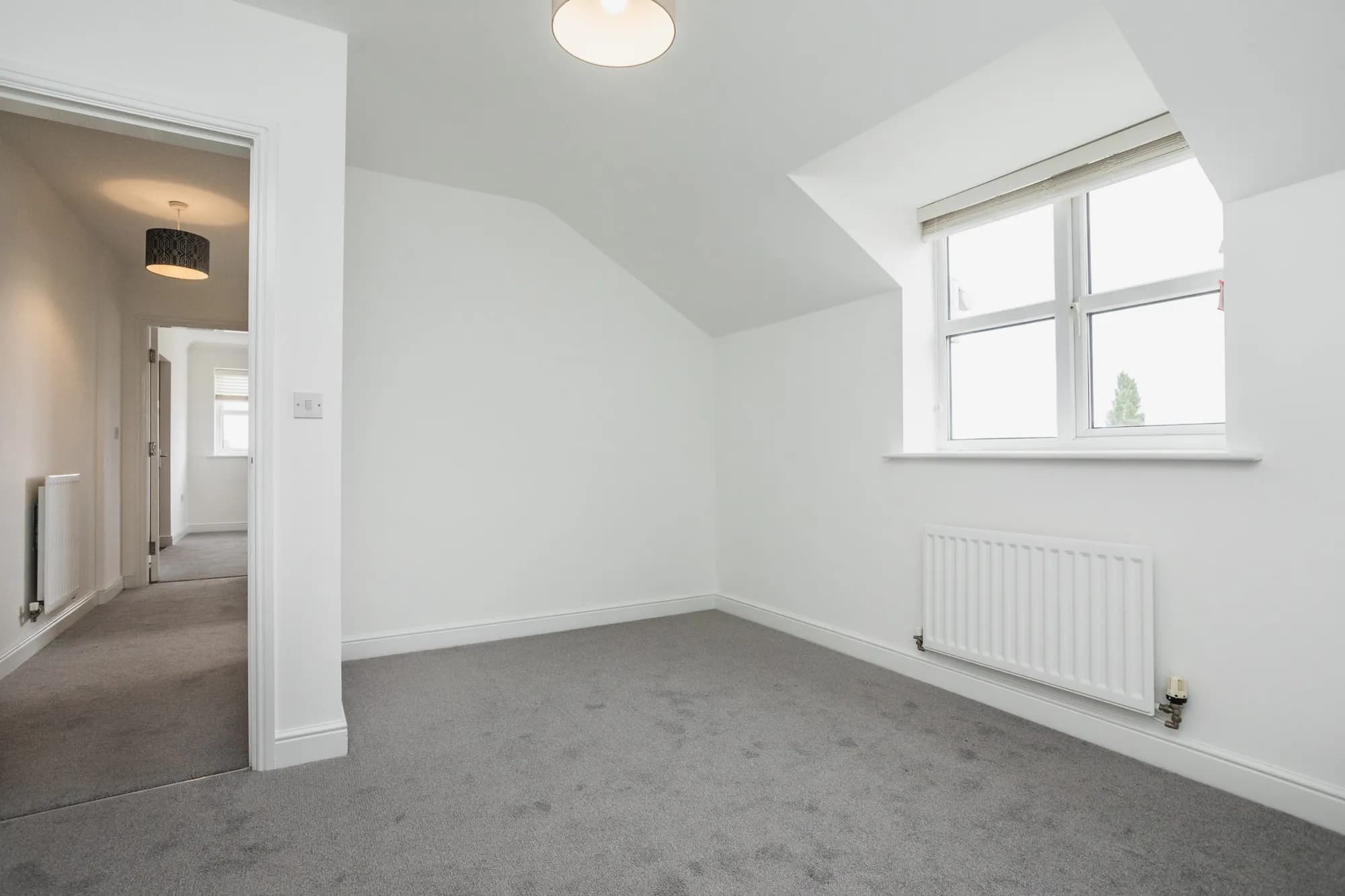 property photo 12 of 21