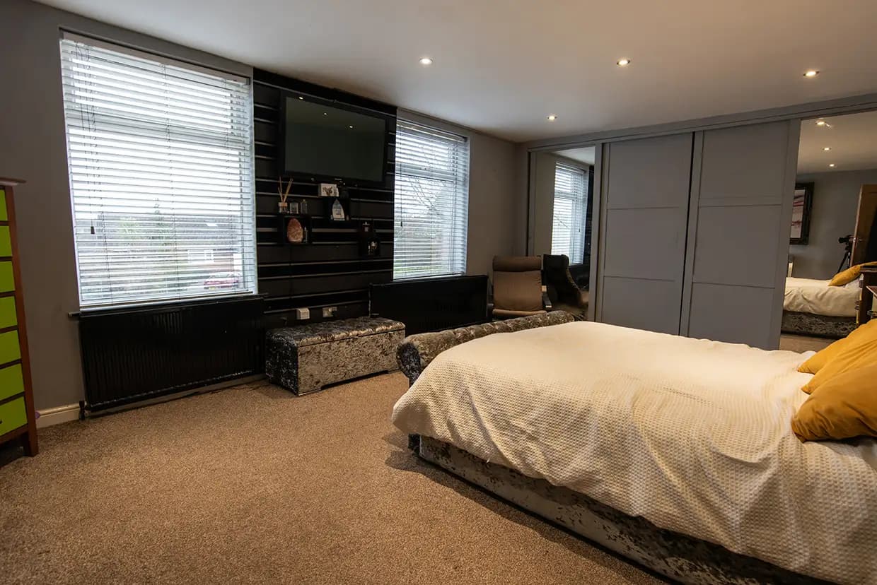 property photo 43 of 58