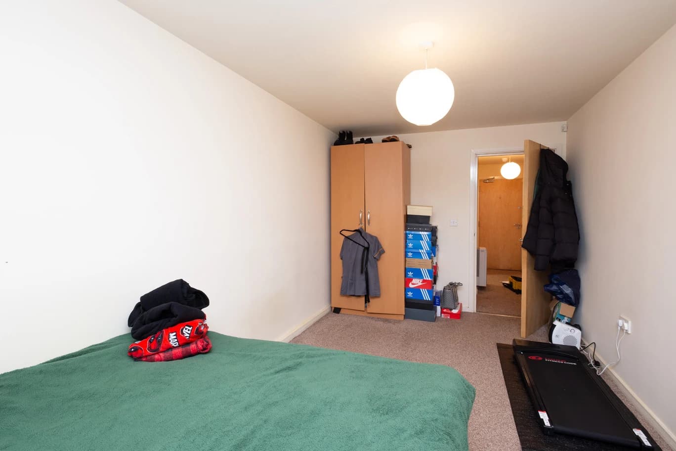 property photo 11 of 23