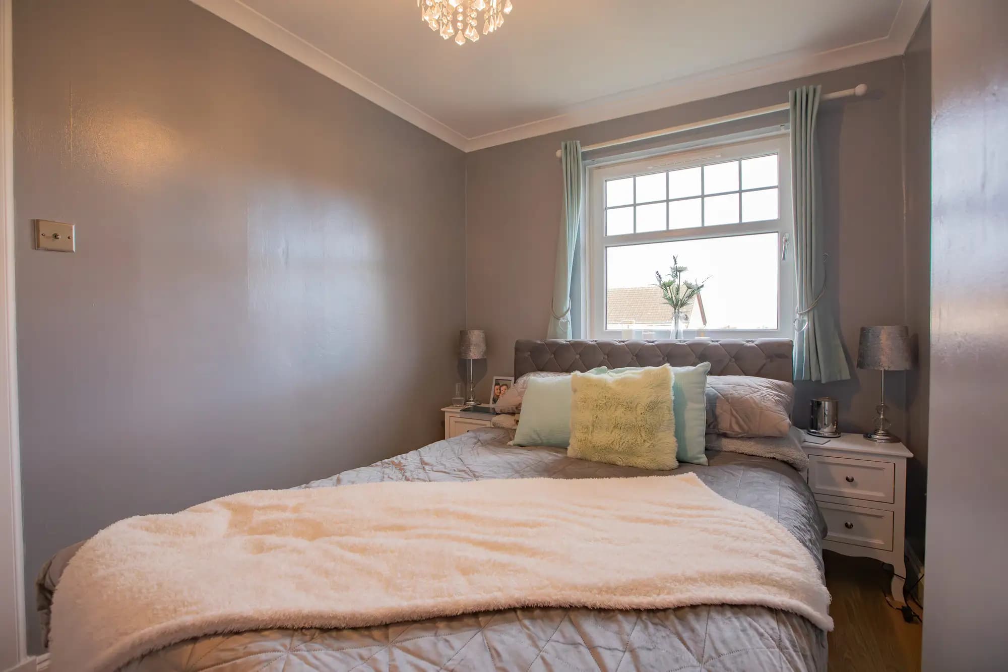 property photo 12 of 20