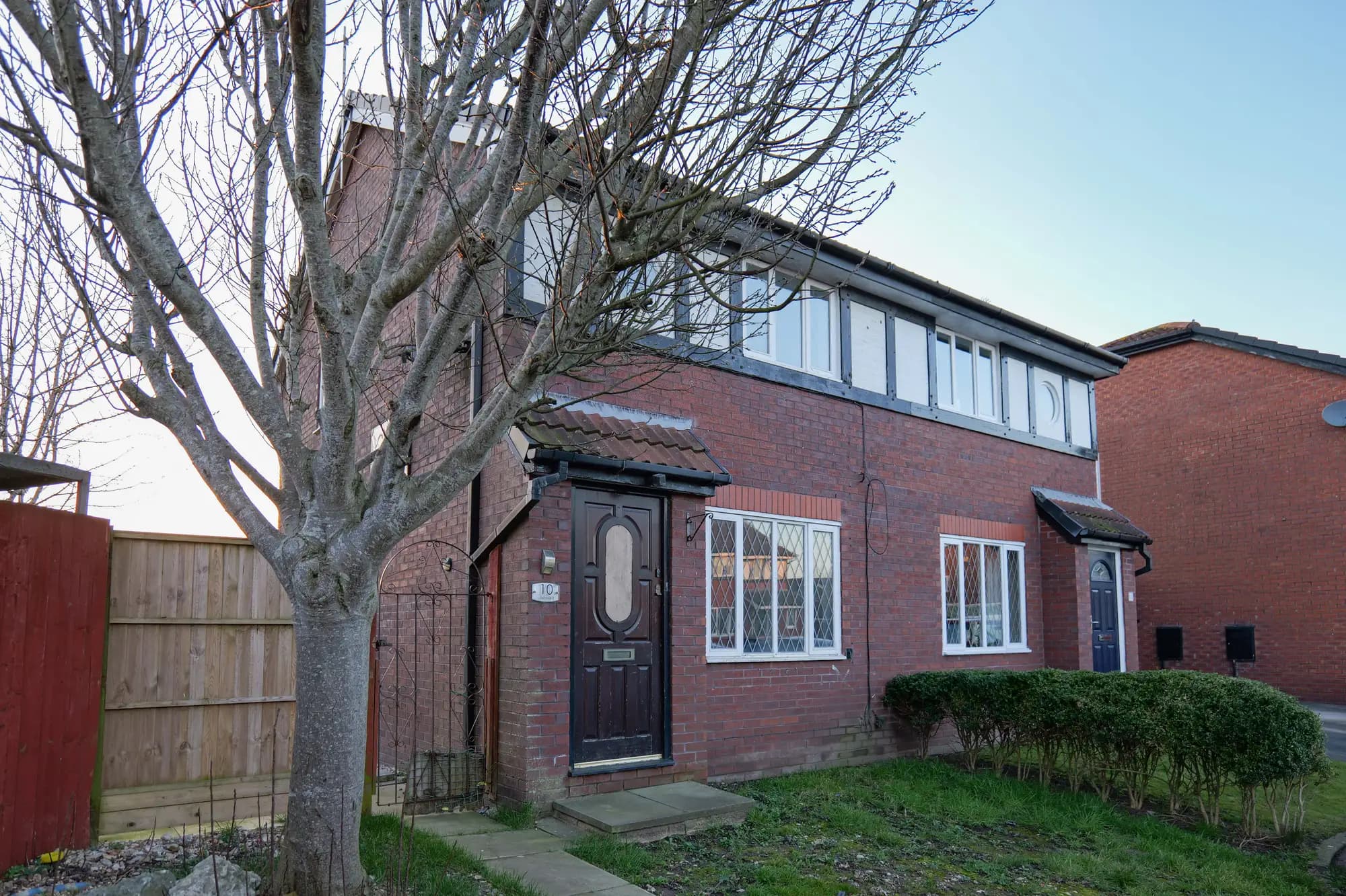 property photo 14 of 16