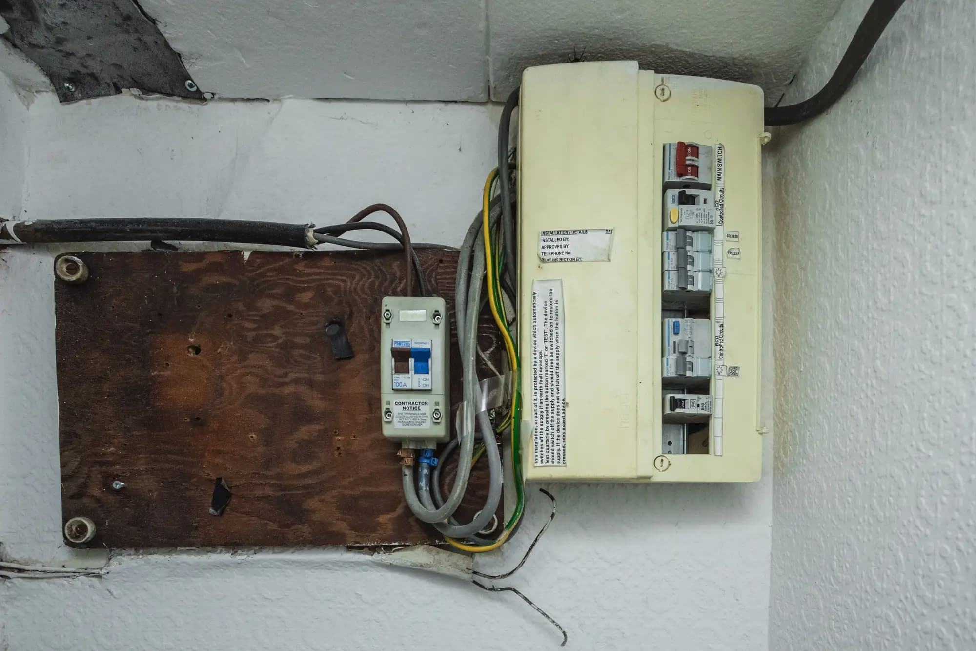 property photo 14 of 17