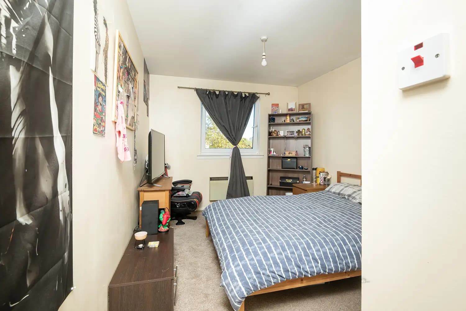 property photo 15 of 19