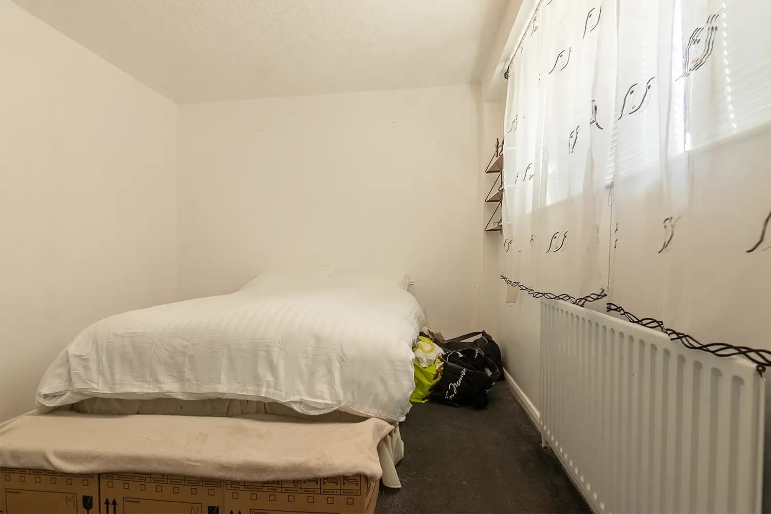property photo 17 of 34