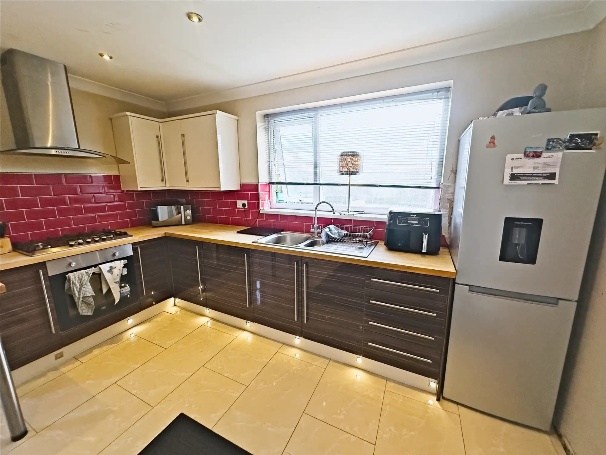 property photo 7 of 37