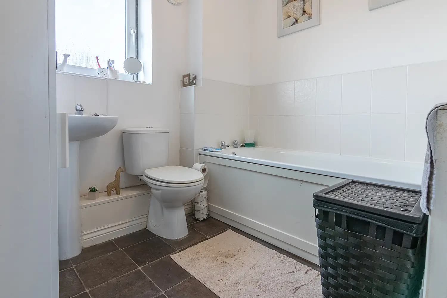 property photo 17 of 30