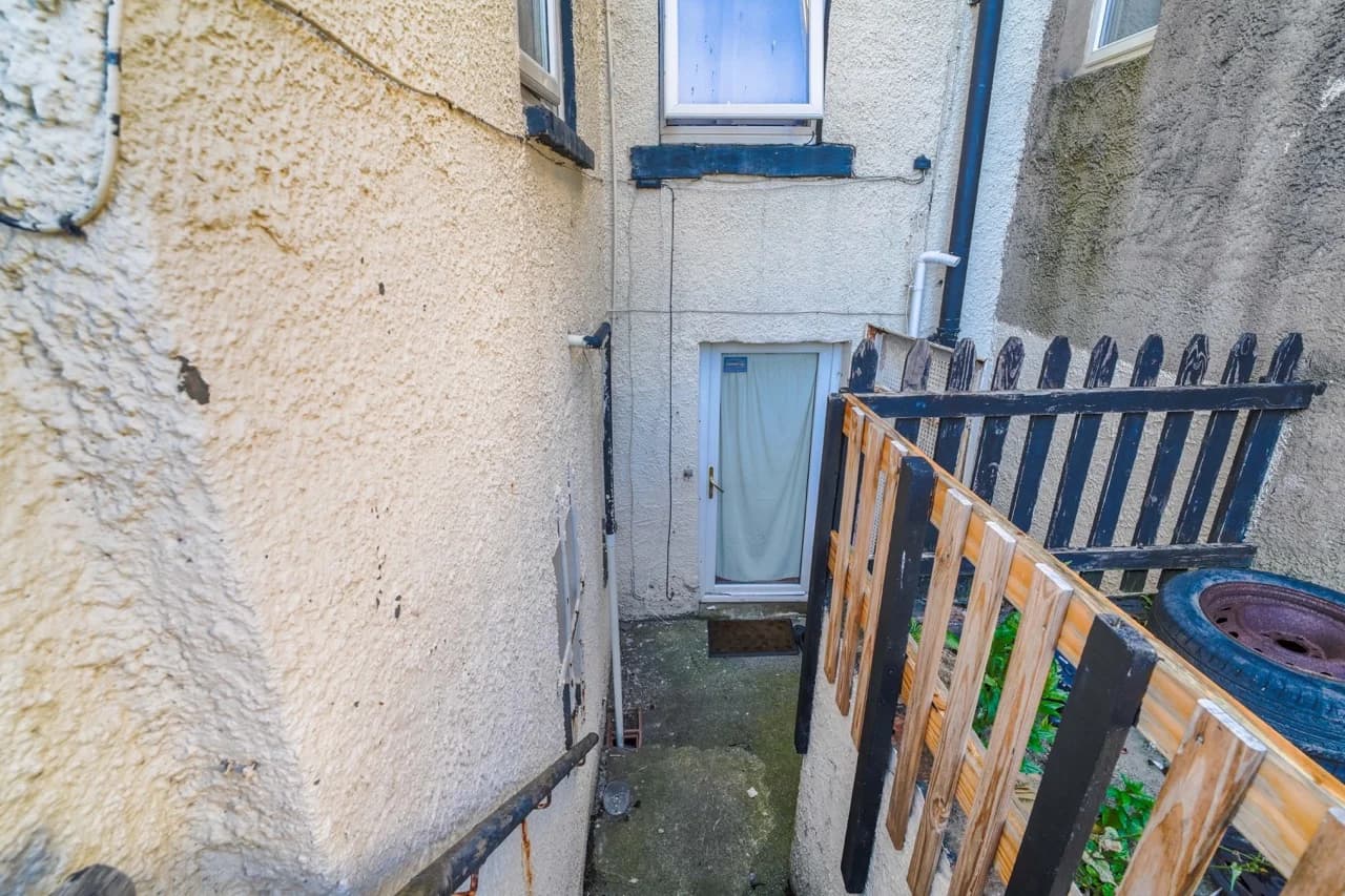 property photo 15 of 15