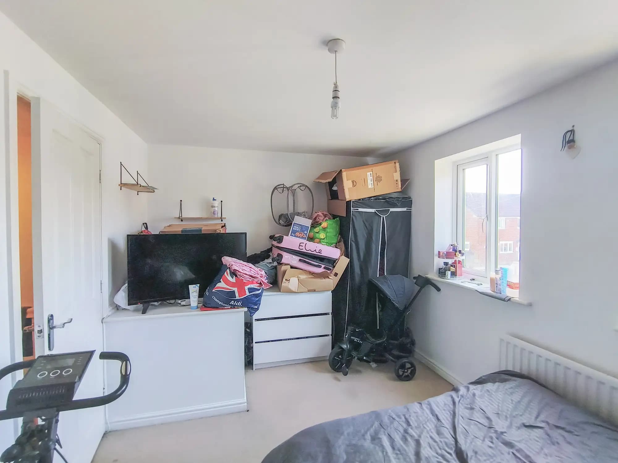 property photo 12 of 21