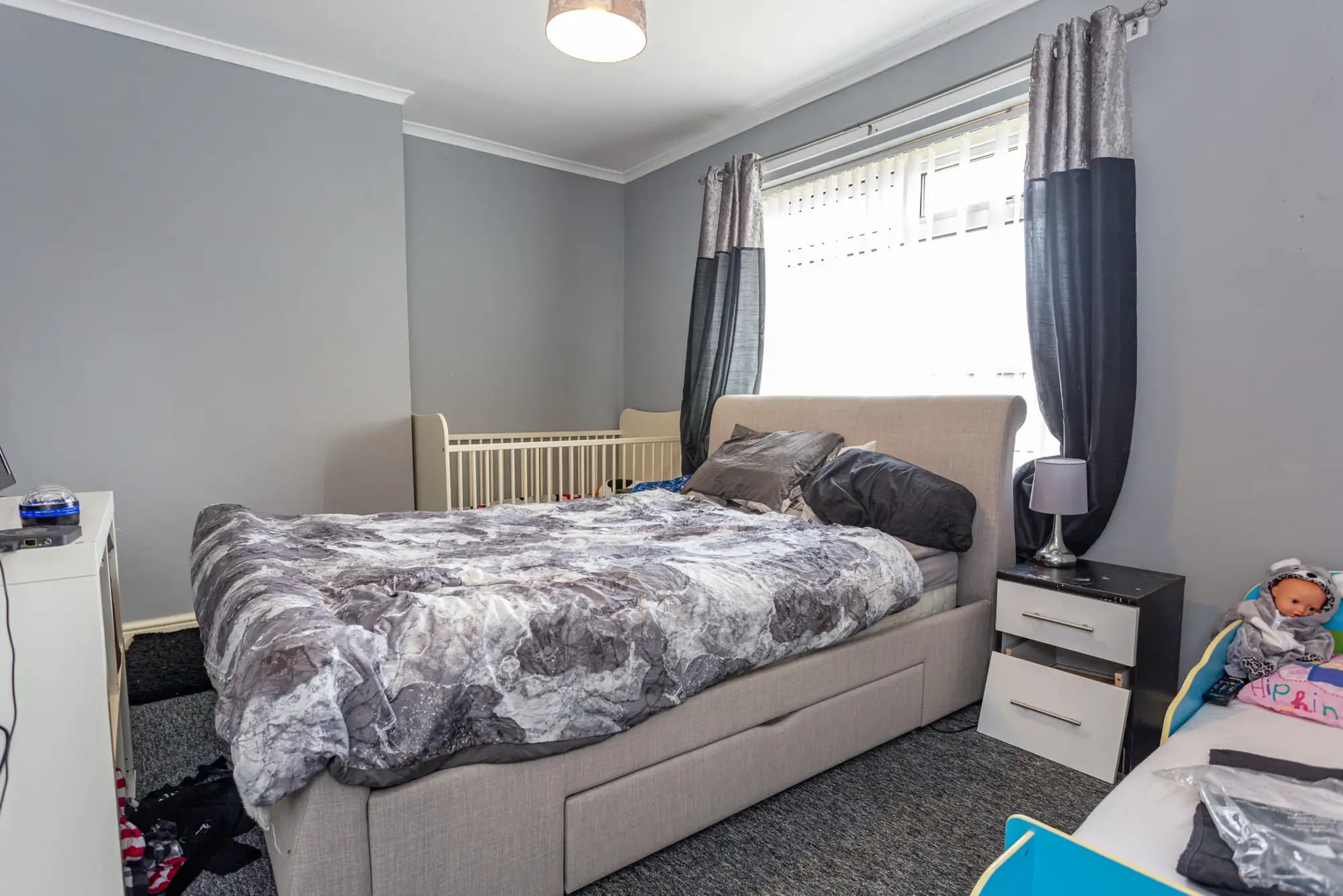 property photo 14 of 17