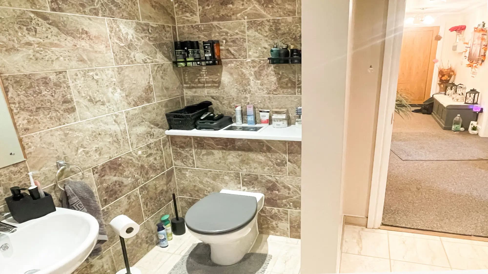 property photo 10 of 23