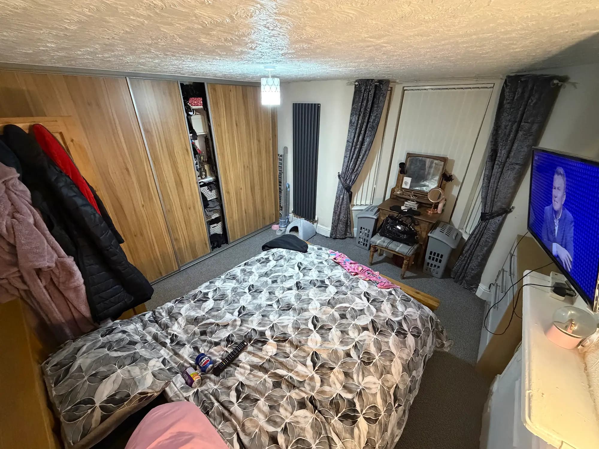 property photo 16 of 31