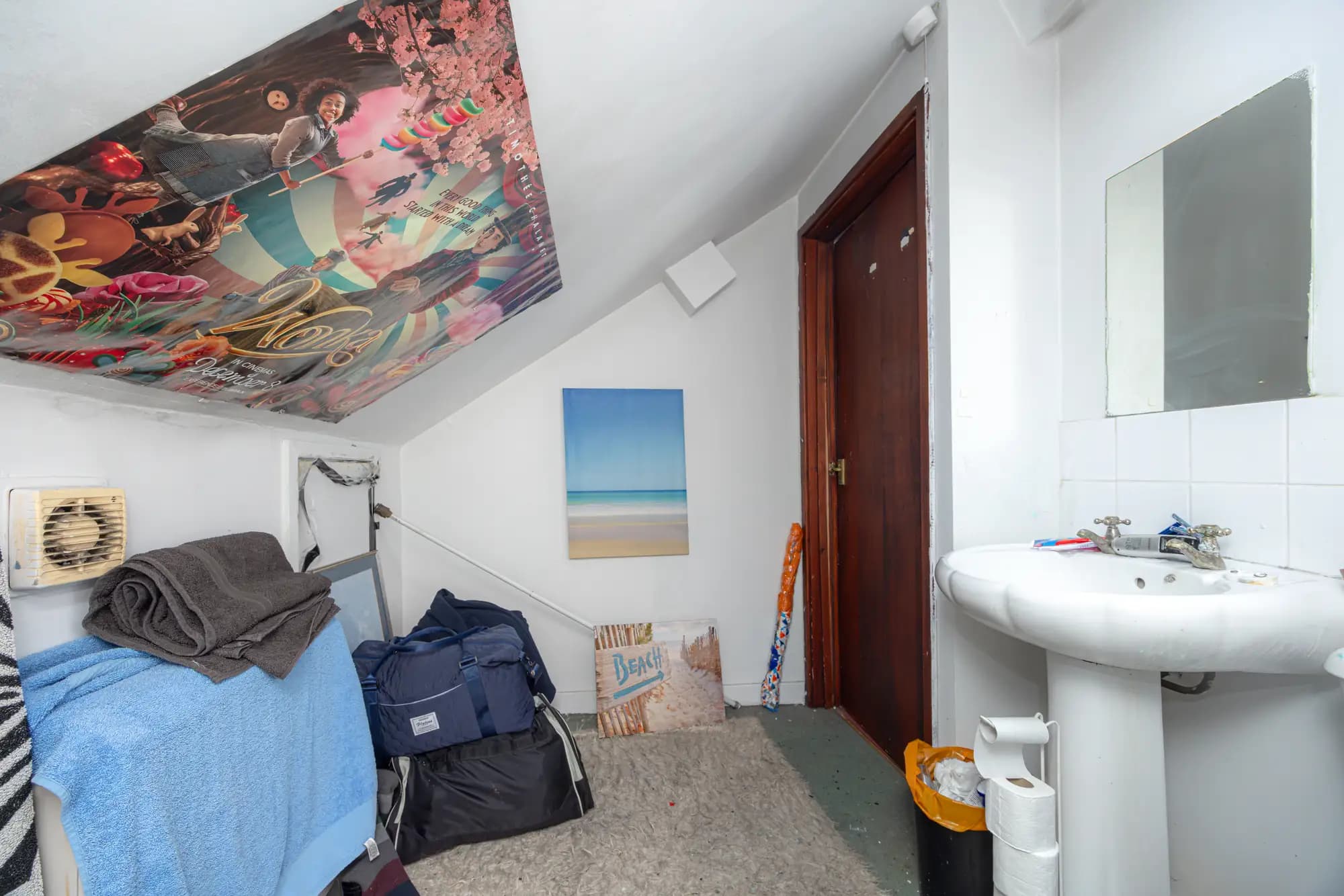 property photo 14 of 22