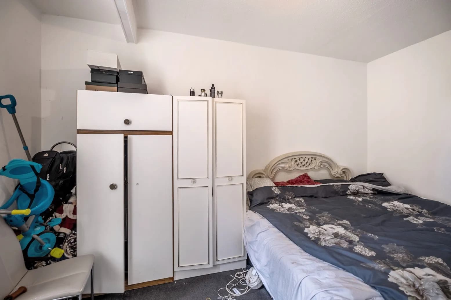 property photo 16 of 28