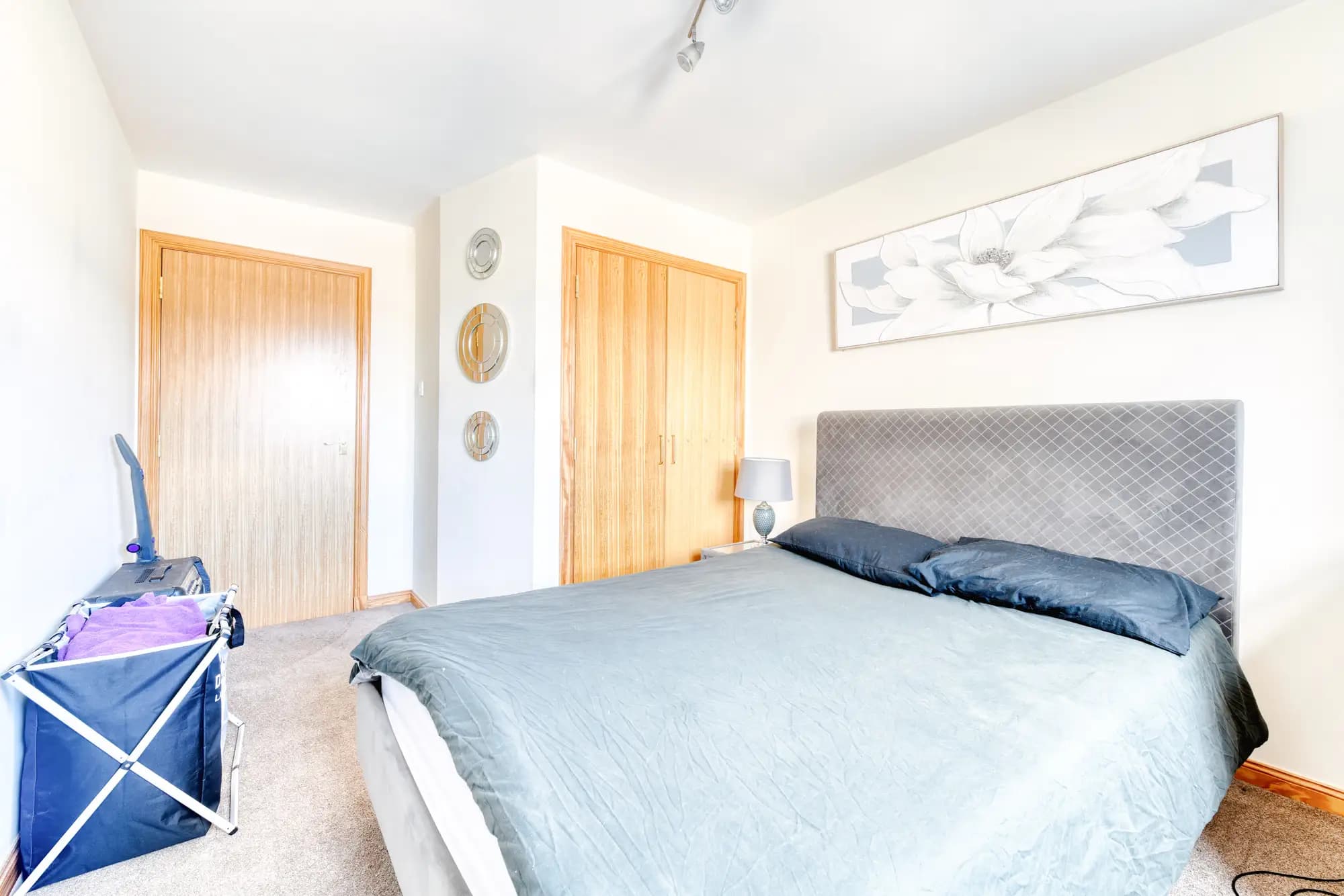 property photo 15 of 28