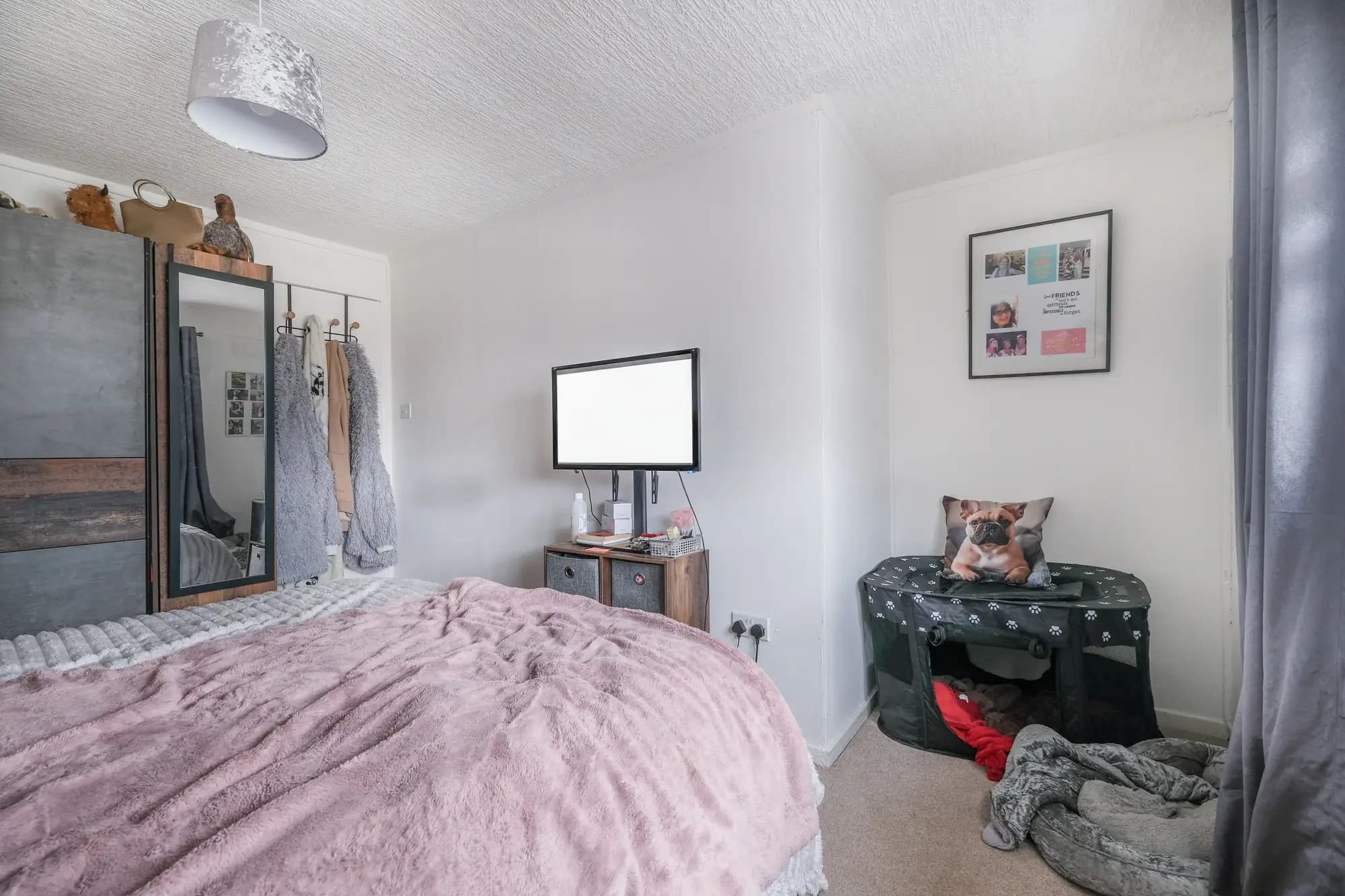 property photo 11 of 16