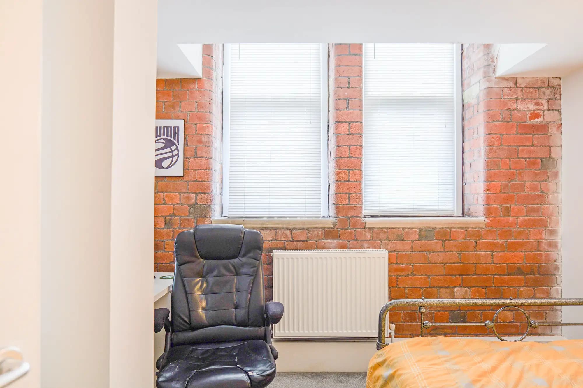 property photo 14 of 20