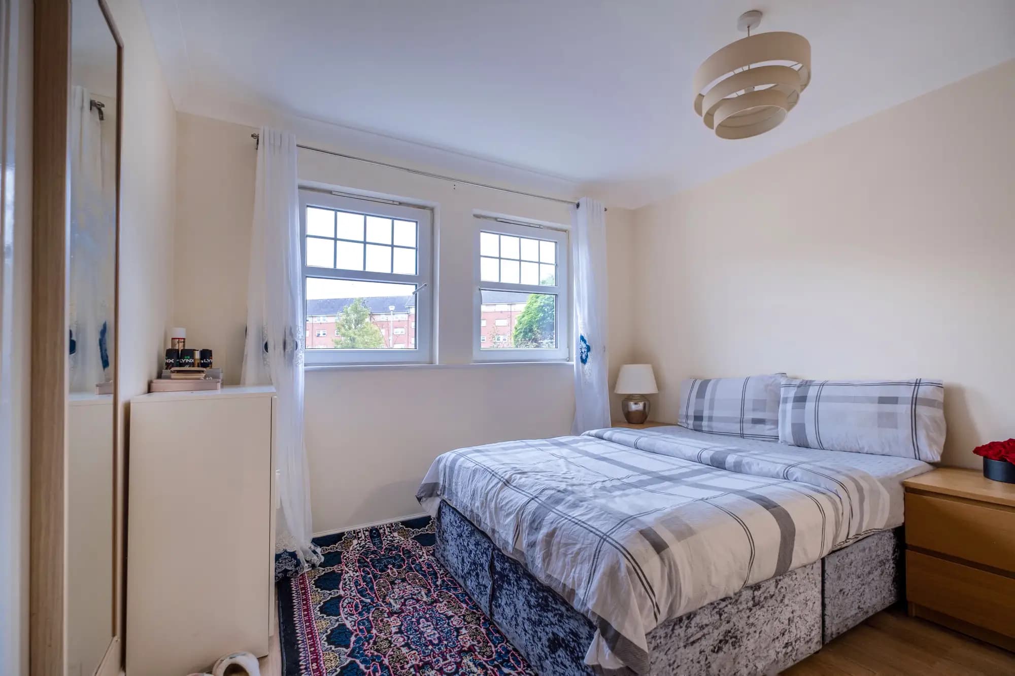 property photo 19 of 35