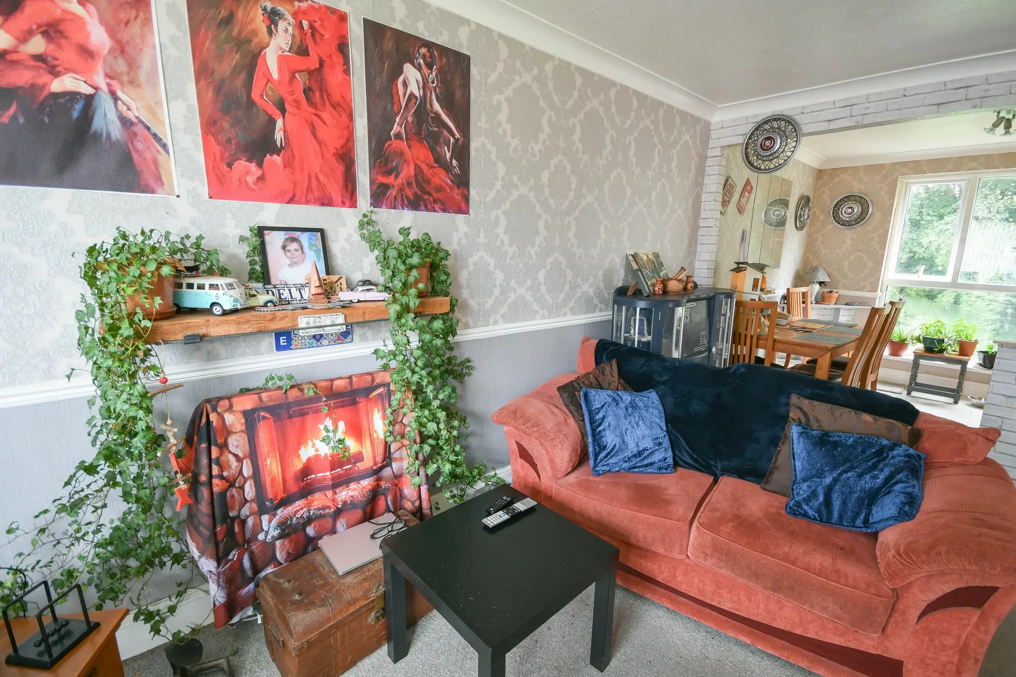 property photo 6 of 21