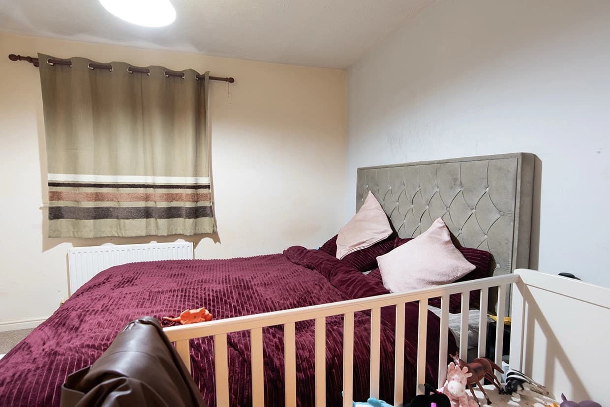 property photo 12 of 18