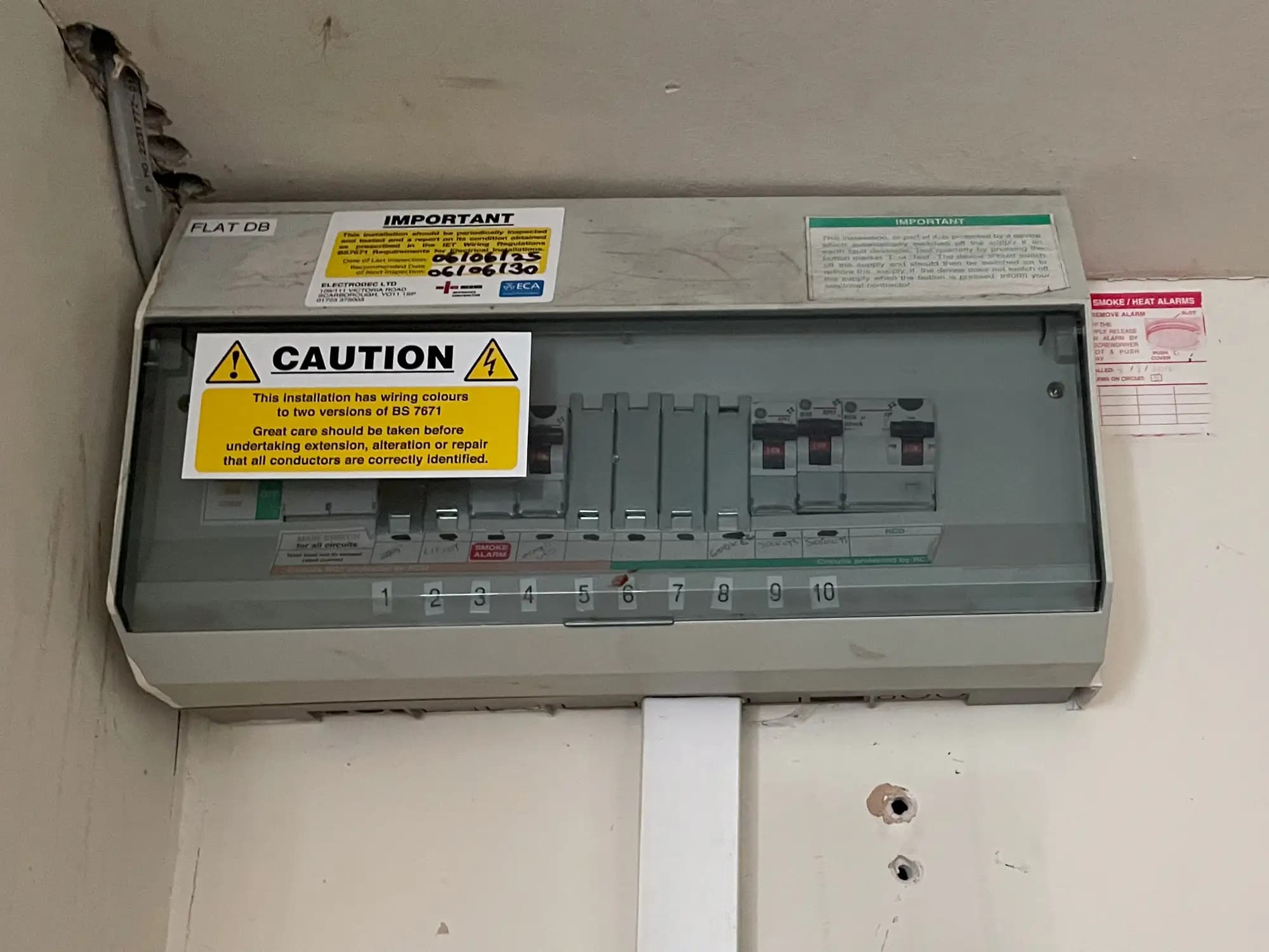 property photo 16 of 19