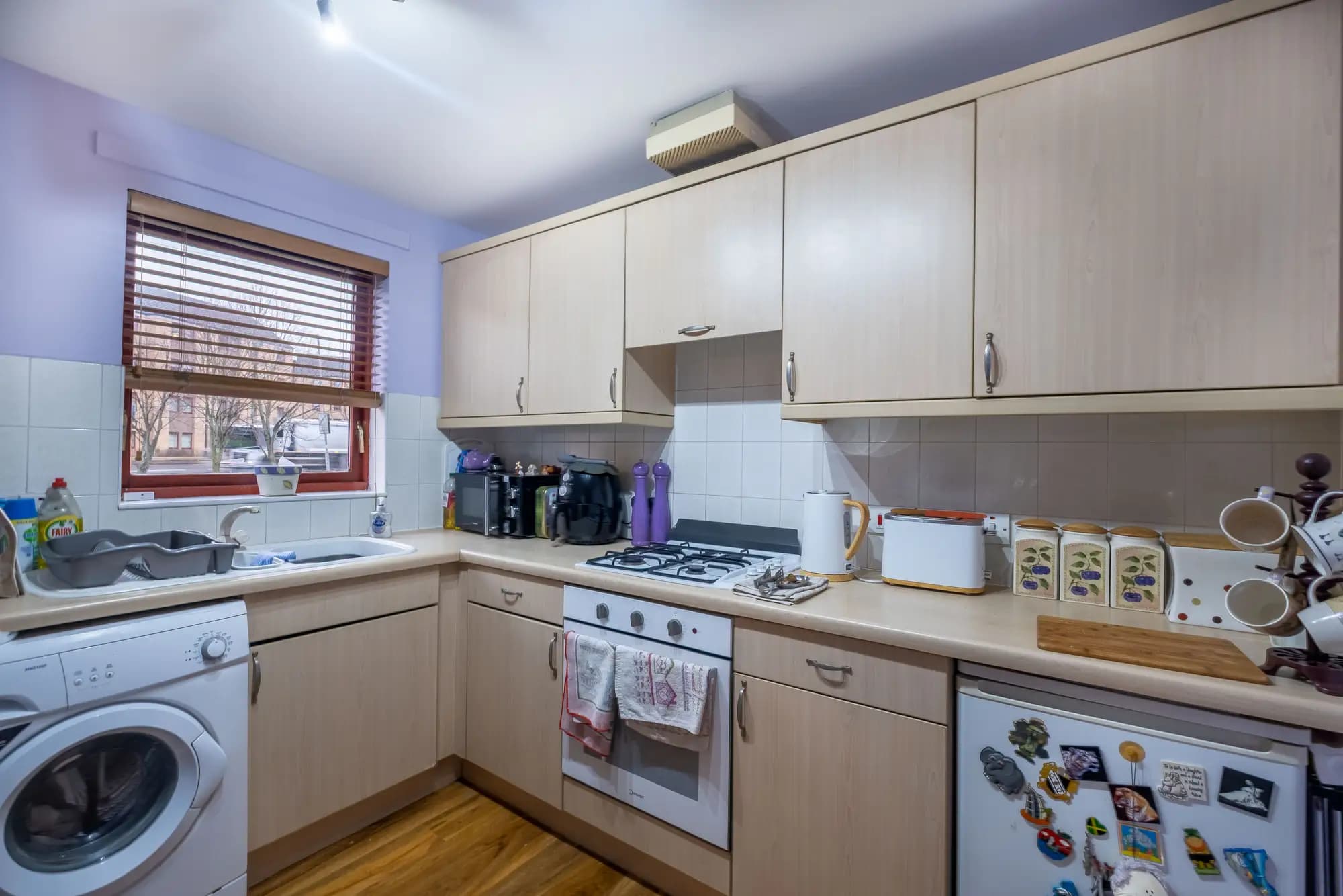 property photo 6 of 34