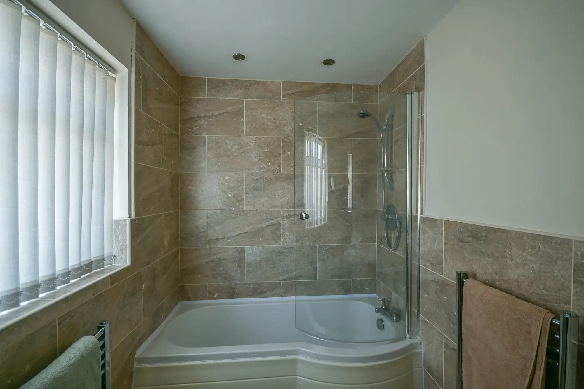 property photo 10 of 21