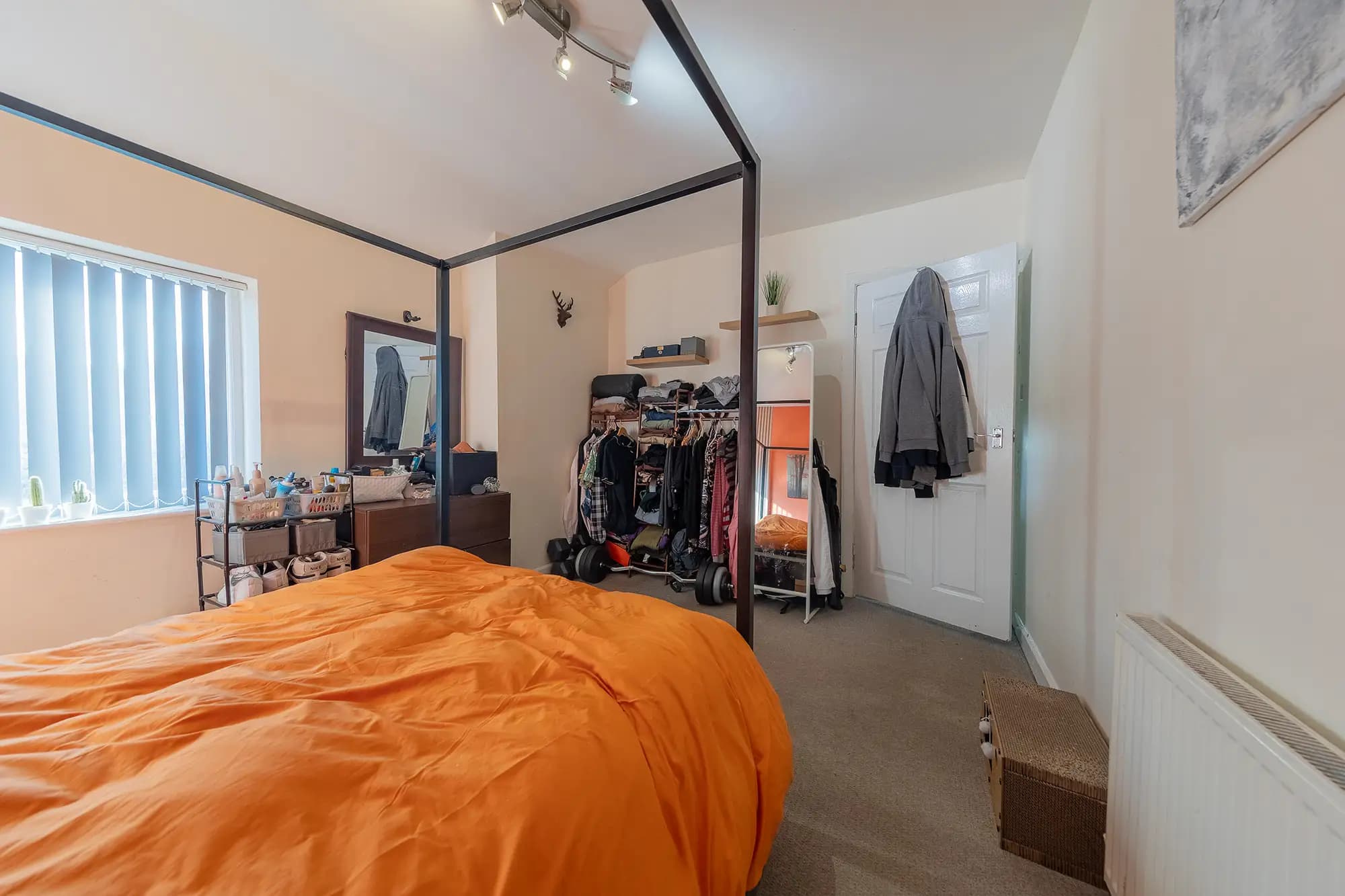 property photo 13 of 24