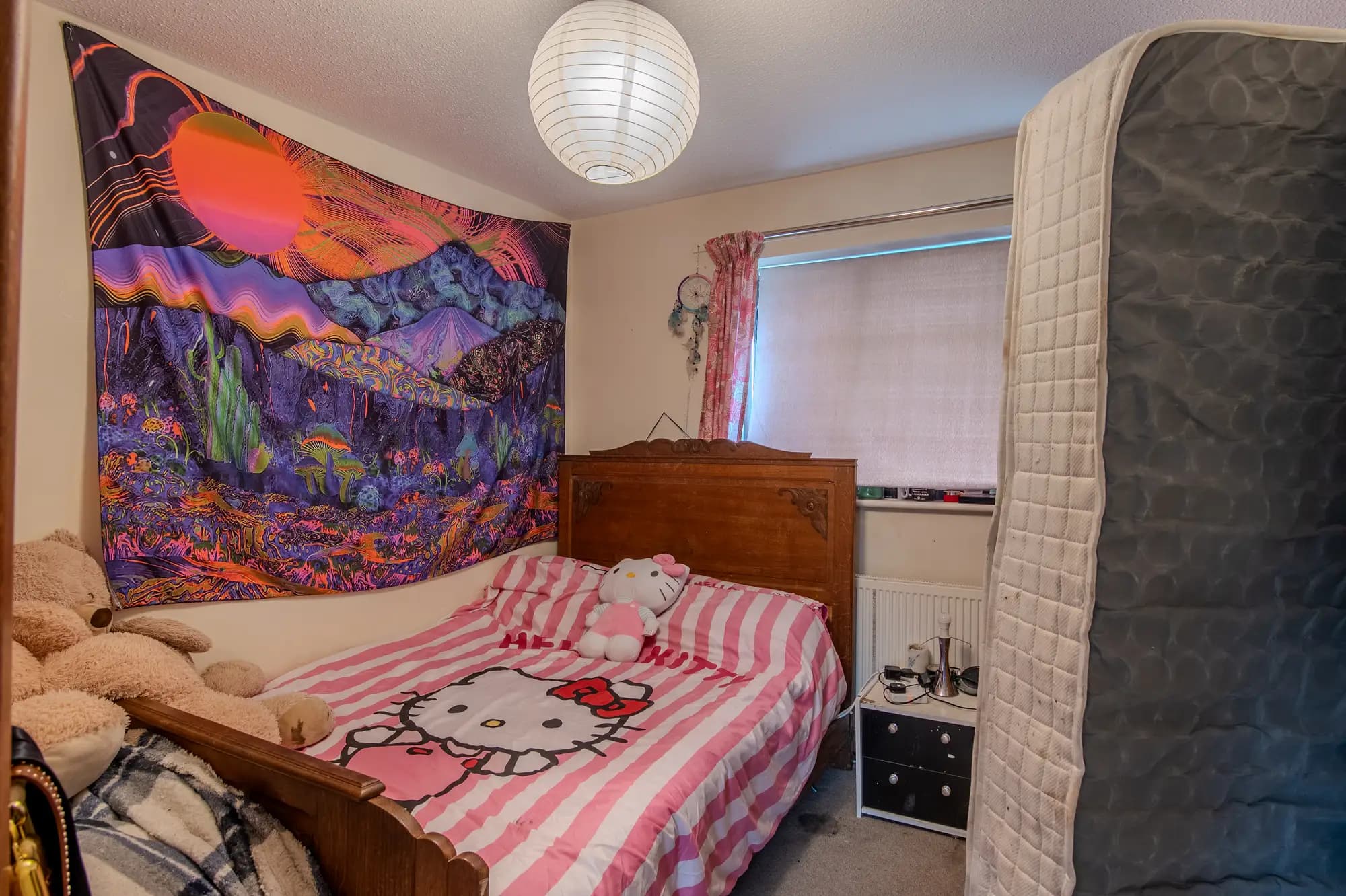 property photo 9 of 16