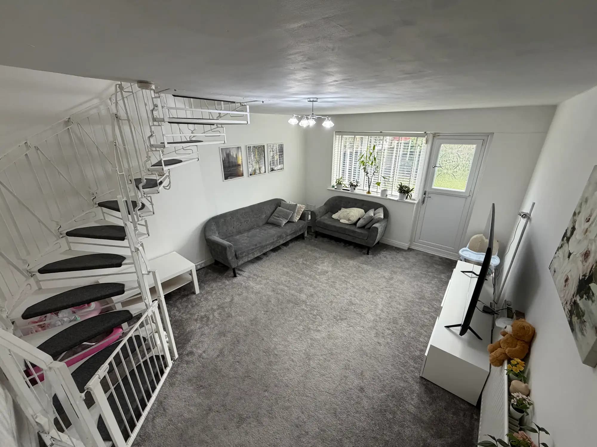 property photo 2 of 26