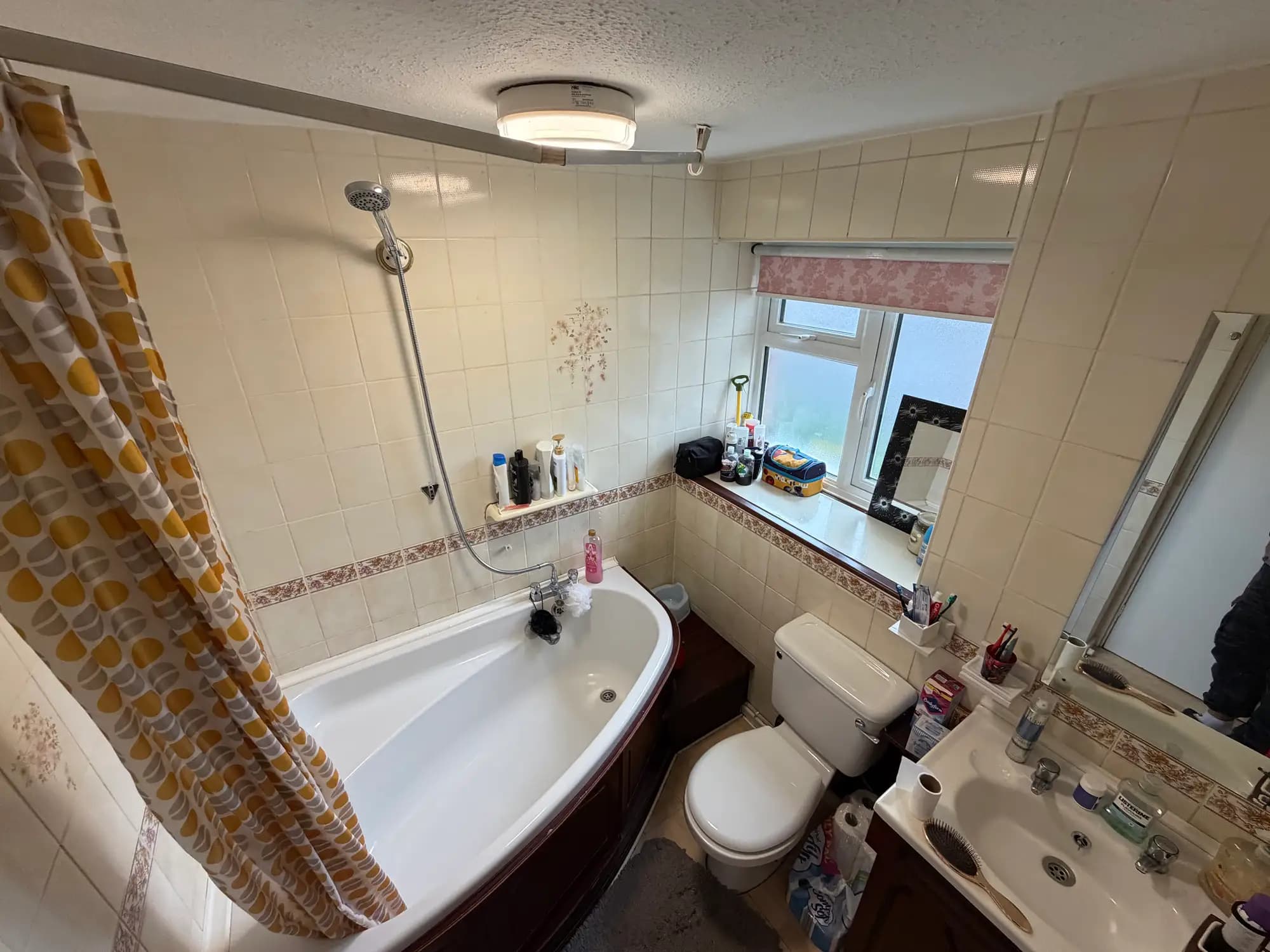 property photo 7 of 19