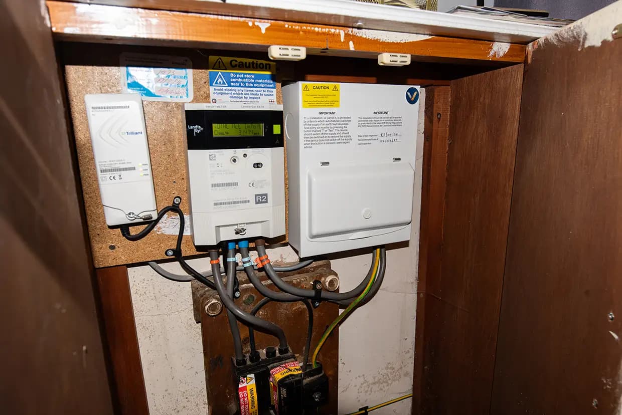 property photo 19 of 25