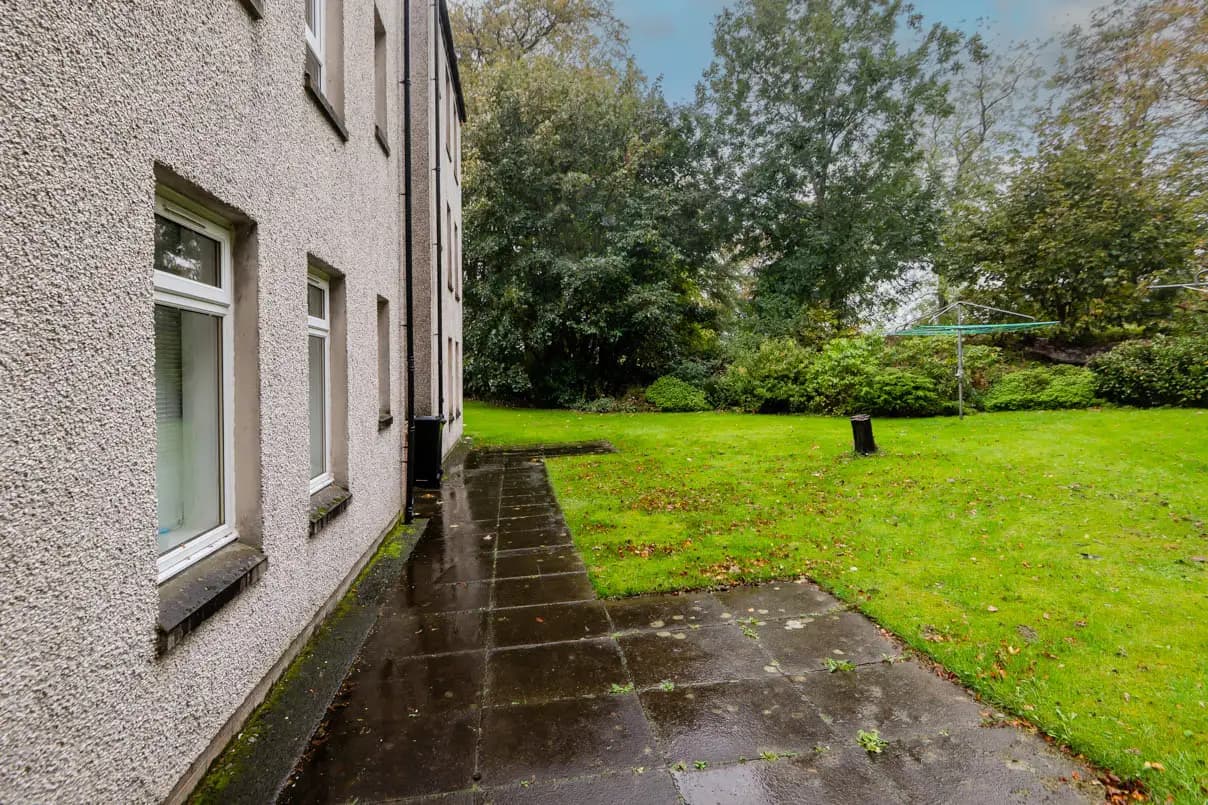 property photo 14 of 15